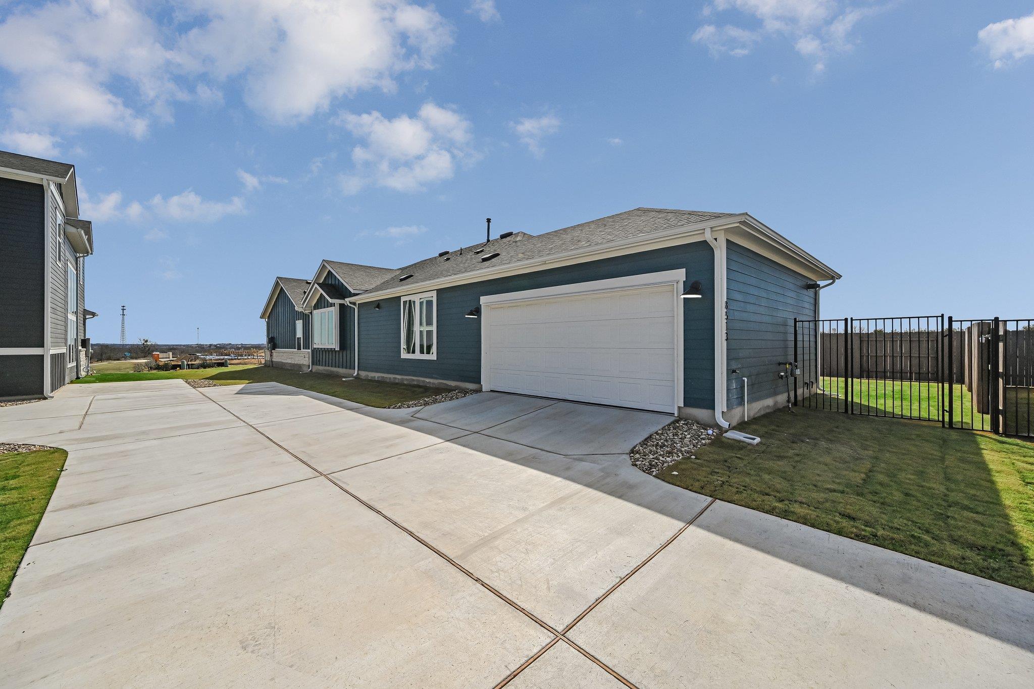 8513 Dongan Dr, Austin, TX 78744