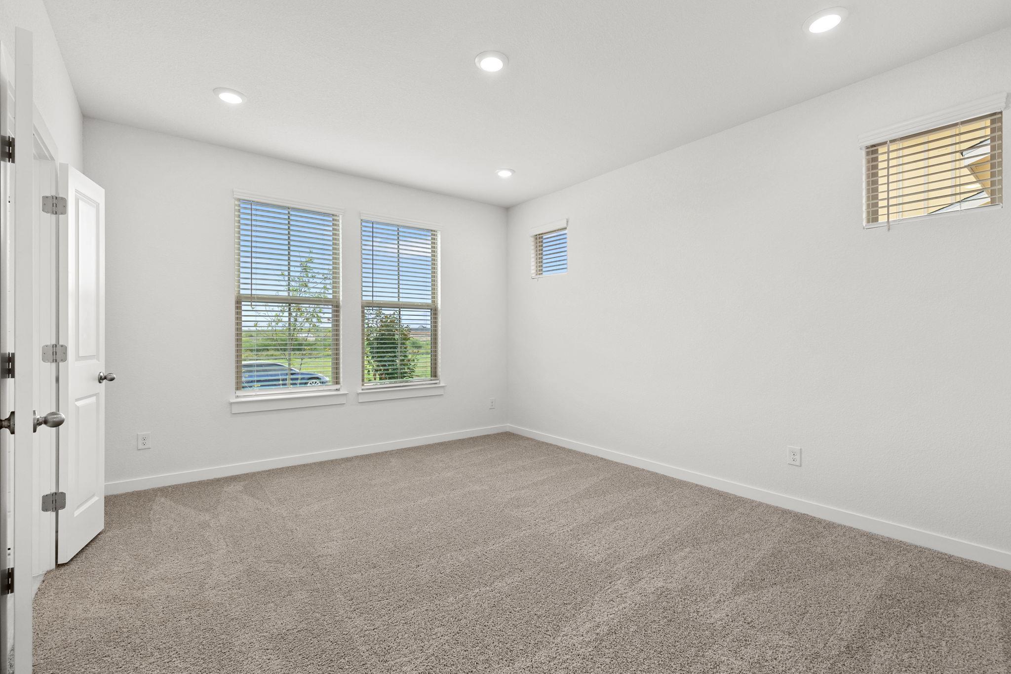 645 Salamander St, San Marcos, TX 78666