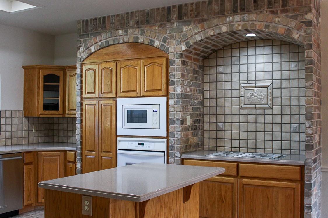 106 Vandeventer Dr, Burnet, TX 78611