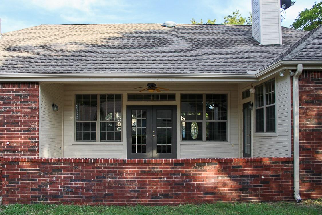 106 Vandeventer Dr, Burnet, TX 78611