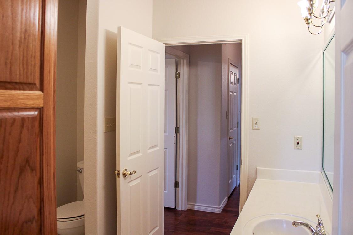 106 Vandeventer Dr, Burnet, TX 78611