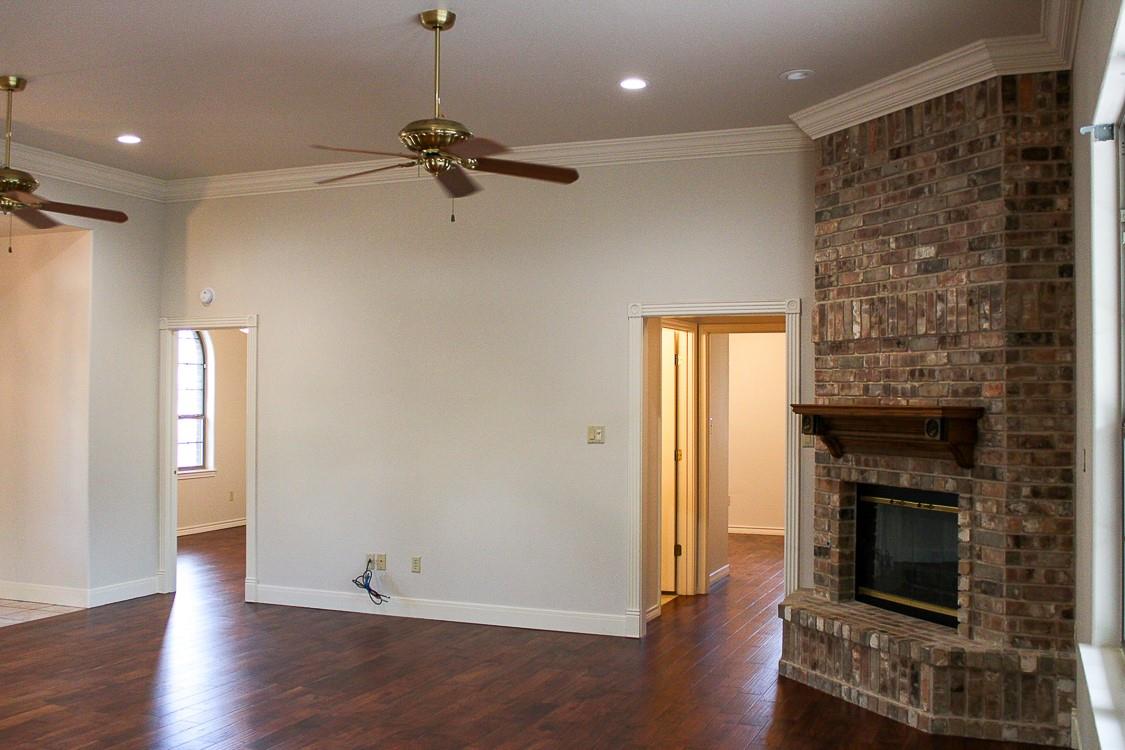 106 Vandeventer Dr, Burnet, TX 78611