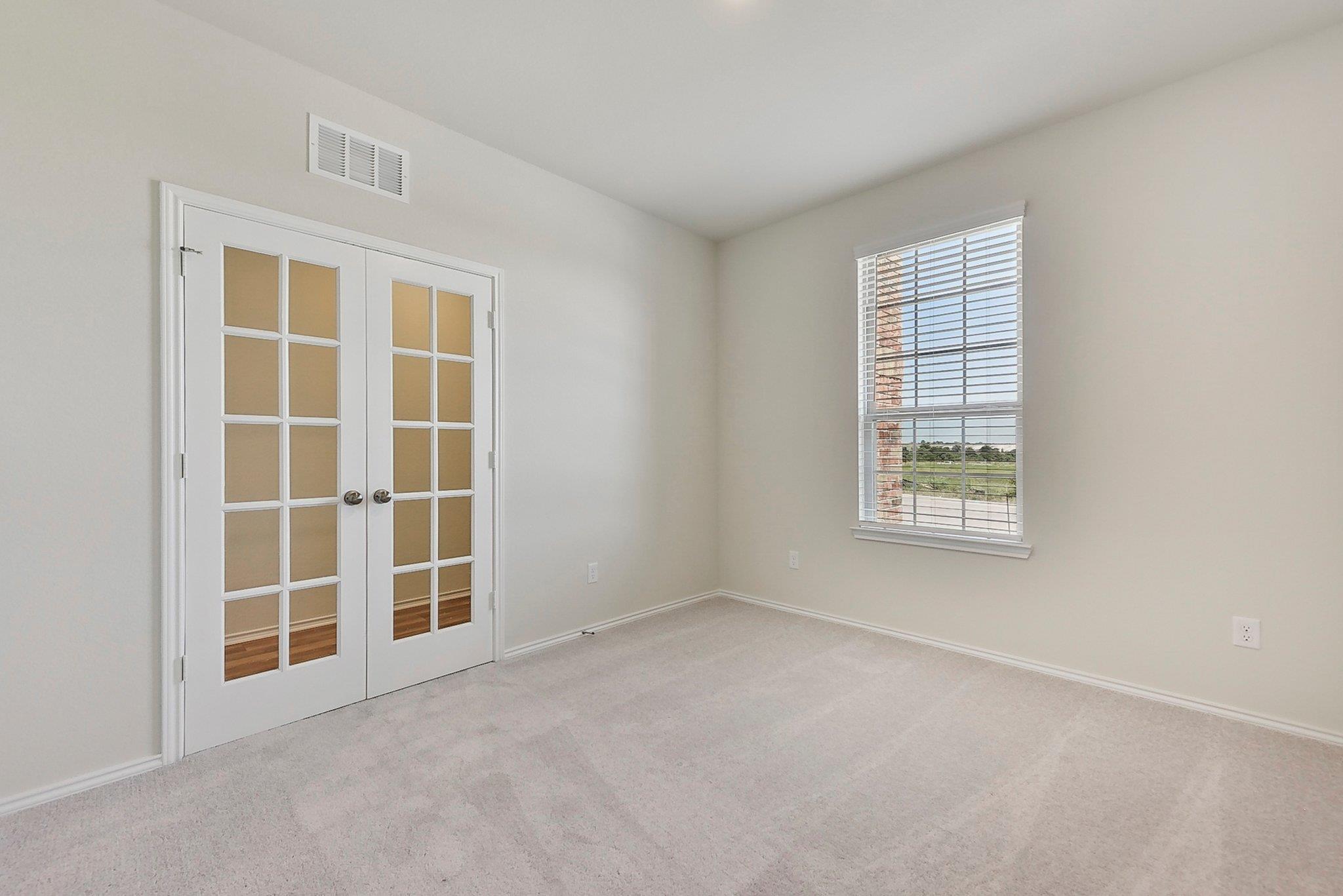 325 Sullivan Way, Elgin, TX 78621