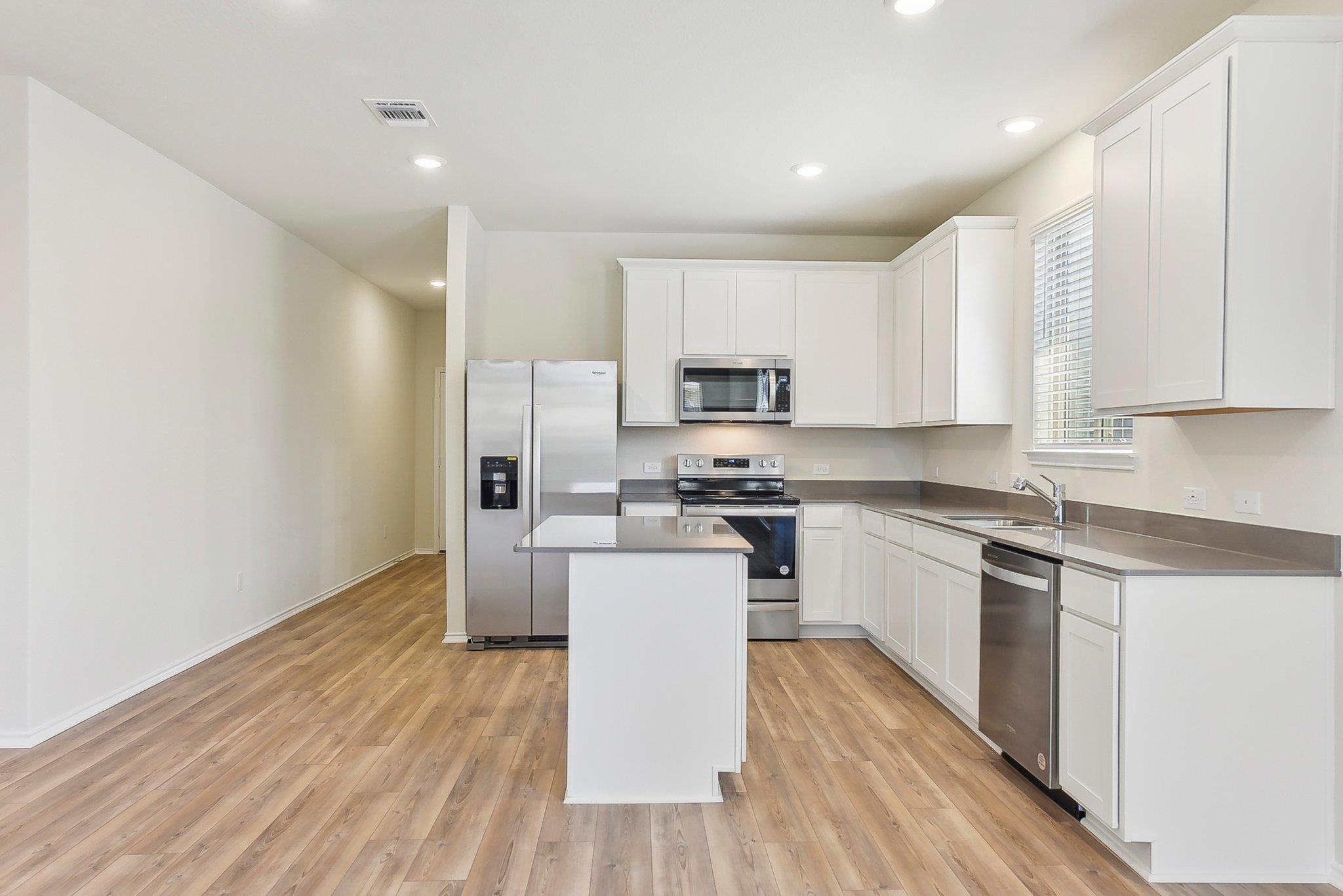 325 Sullivan Way, Elgin, TX 78621