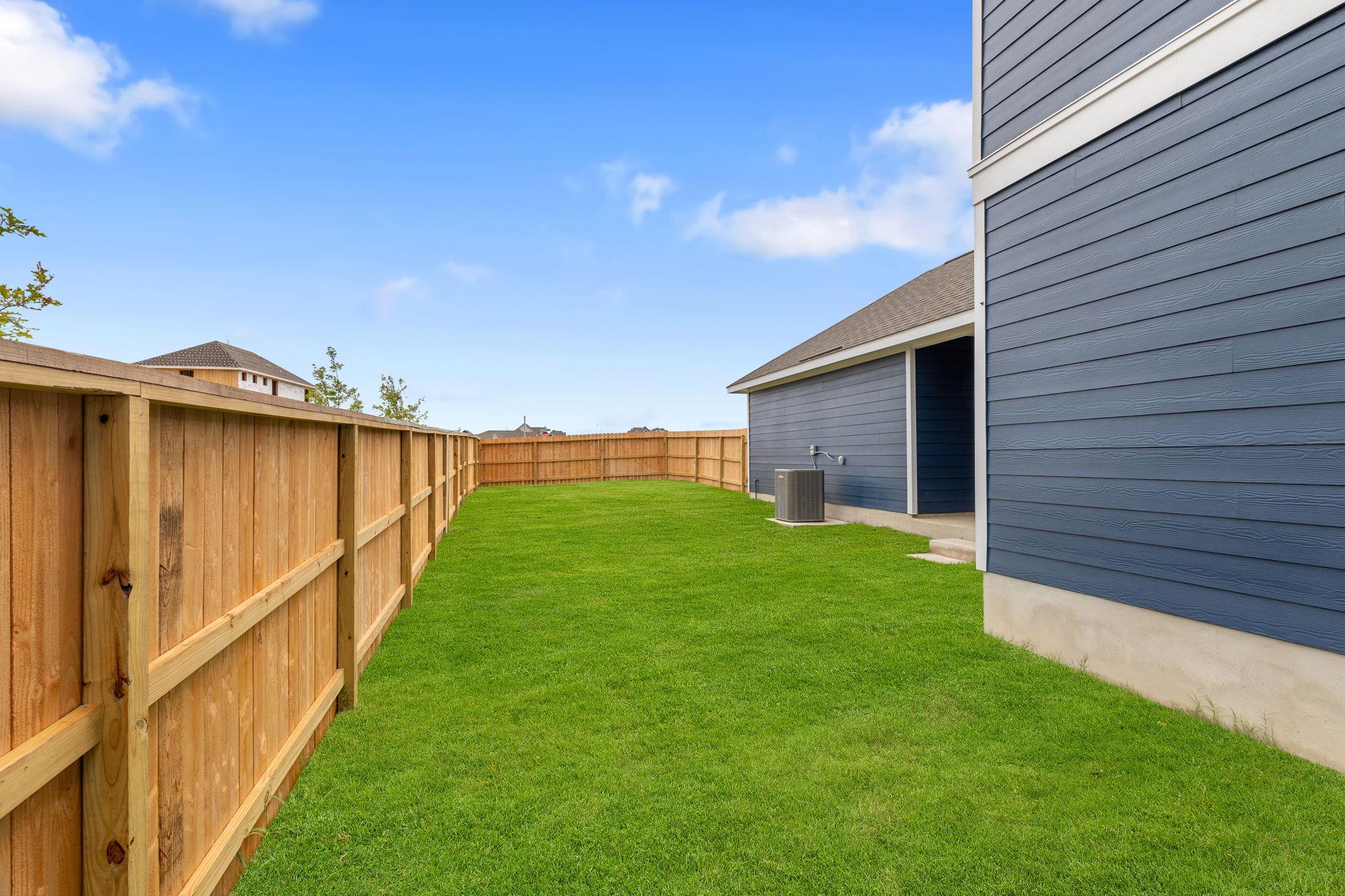 705 Salamander St, San Marcos, TX 78666