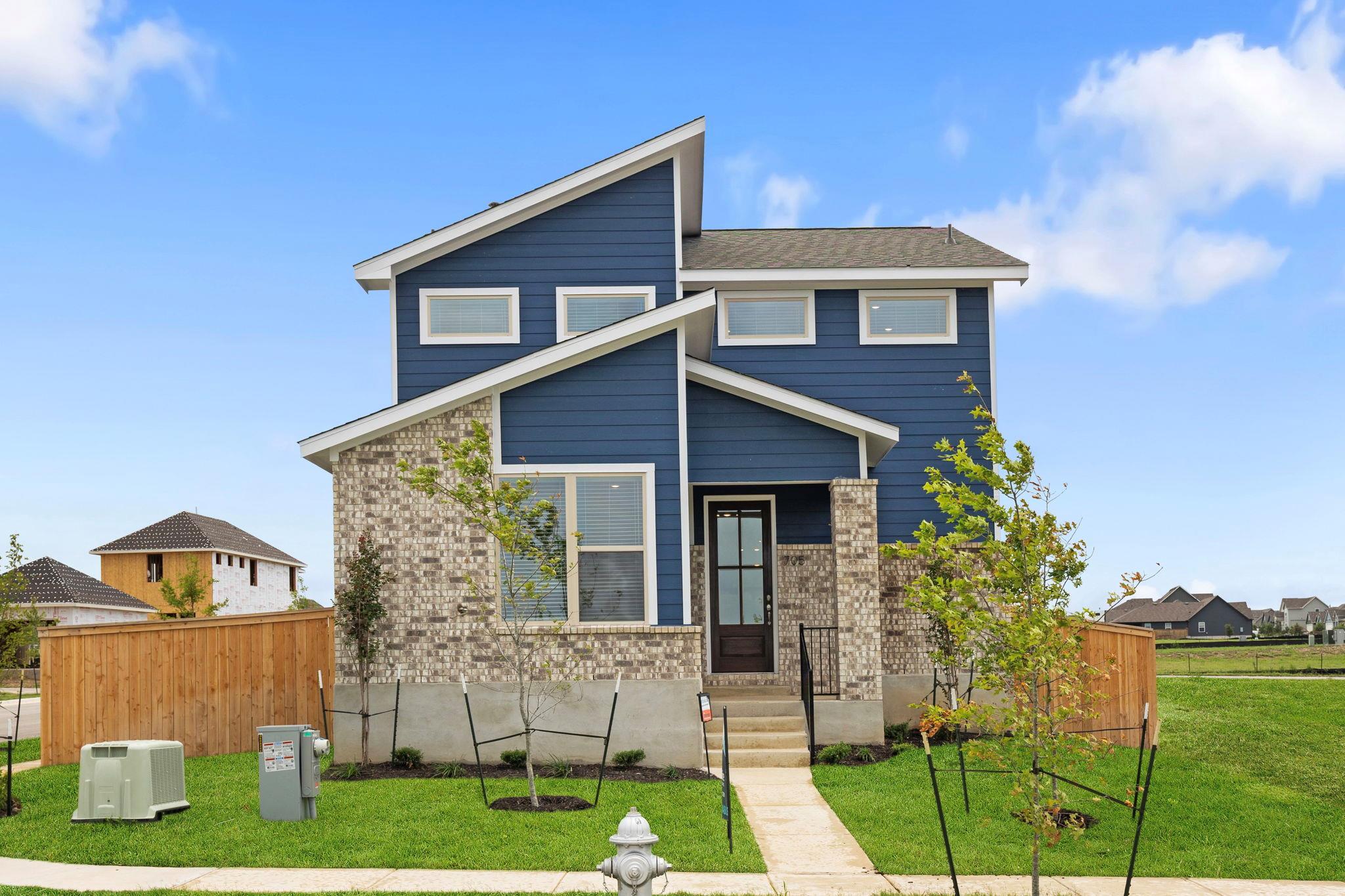 705 Salamander St, San Marcos, TX 78666