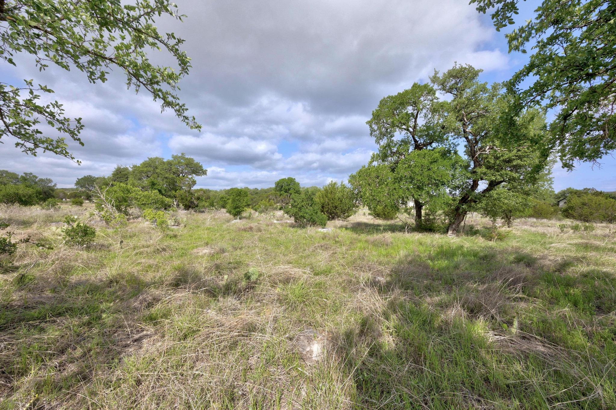 Lot 210 Enchanted Oaks Pt, Spicewood, TX 78669