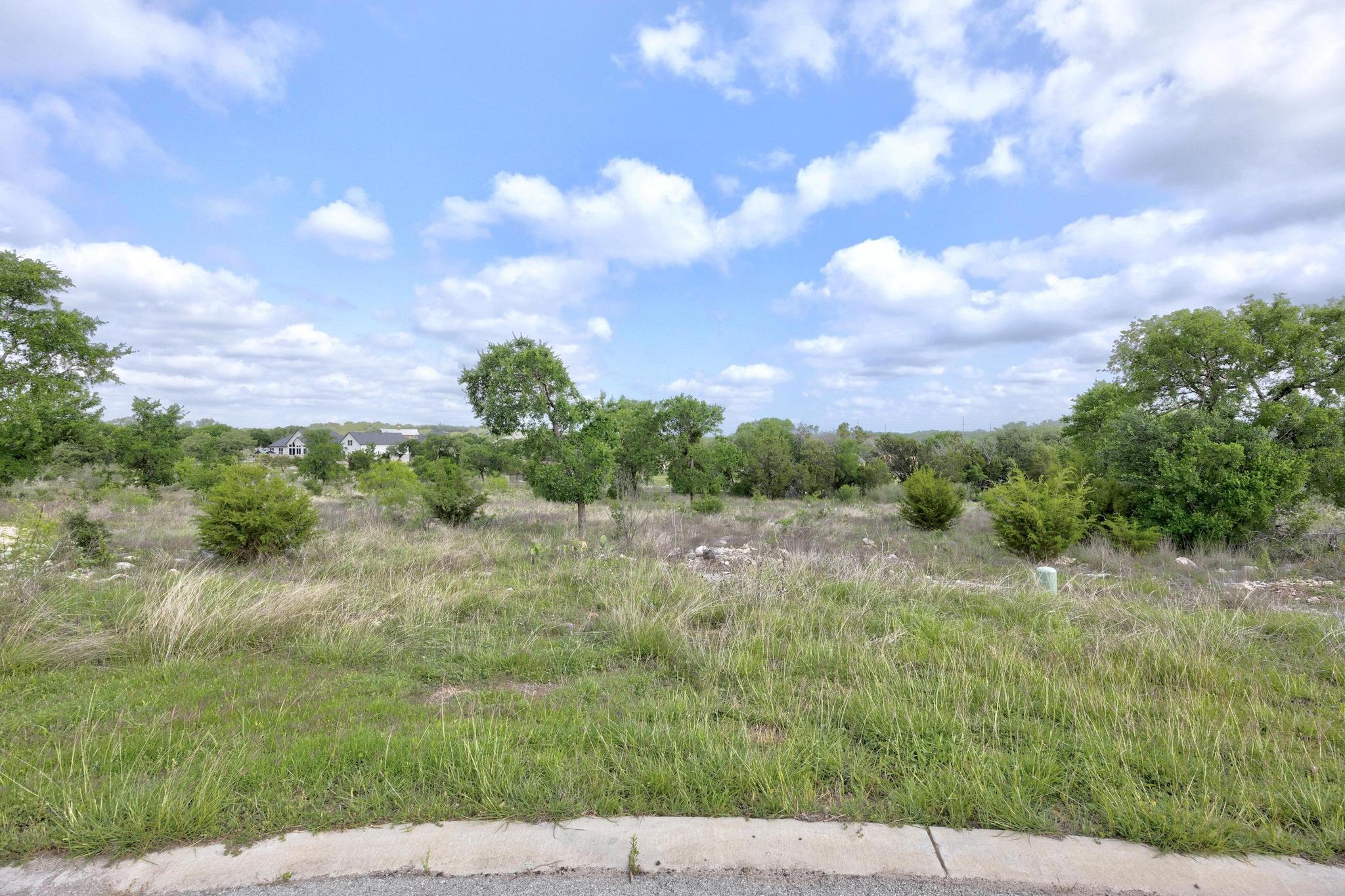Lot 210 Enchanted Oaks Pt, Spicewood, TX 78669