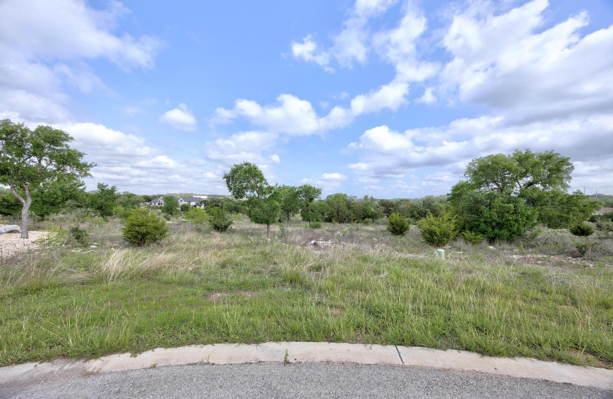 Lot 210 Enchanted Oaks Pt, Spicewood, TX 78669