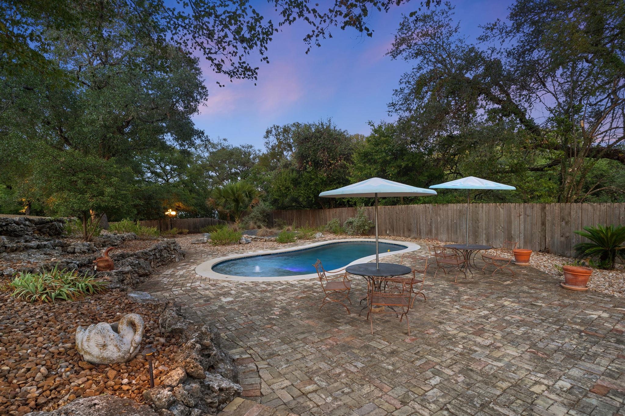 335 Veramendi St, San Marcos, TX 78666