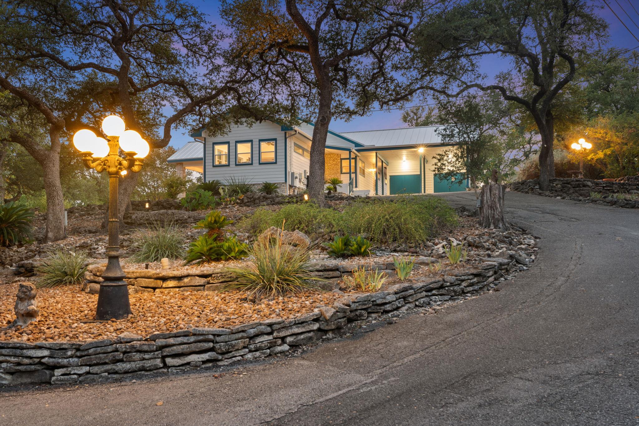 335 Veramendi St, San Marcos, TX 78666