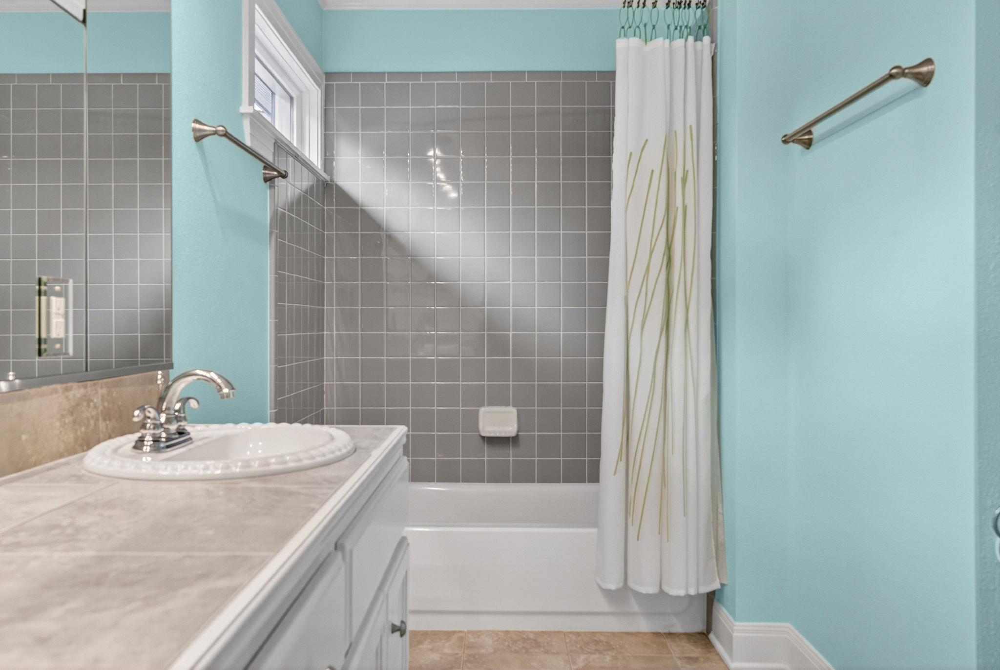 335 Veramendi St, San Marcos, TX 78666