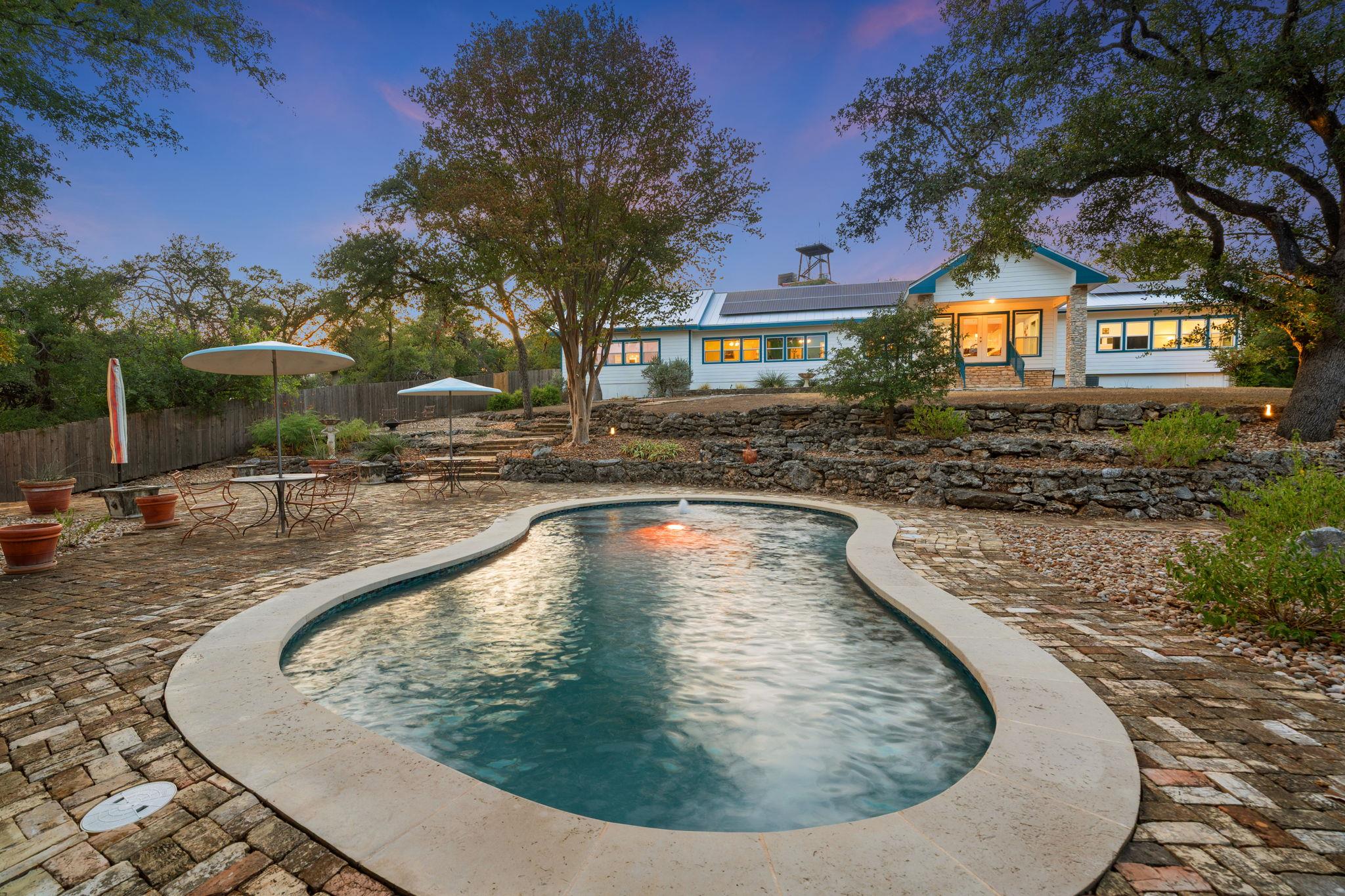 335 Veramendi St, San Marcos, TX 78666