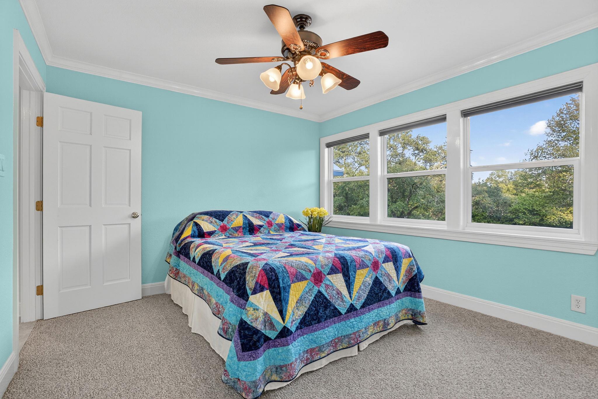 335 Veramendi St, San Marcos, TX 78666