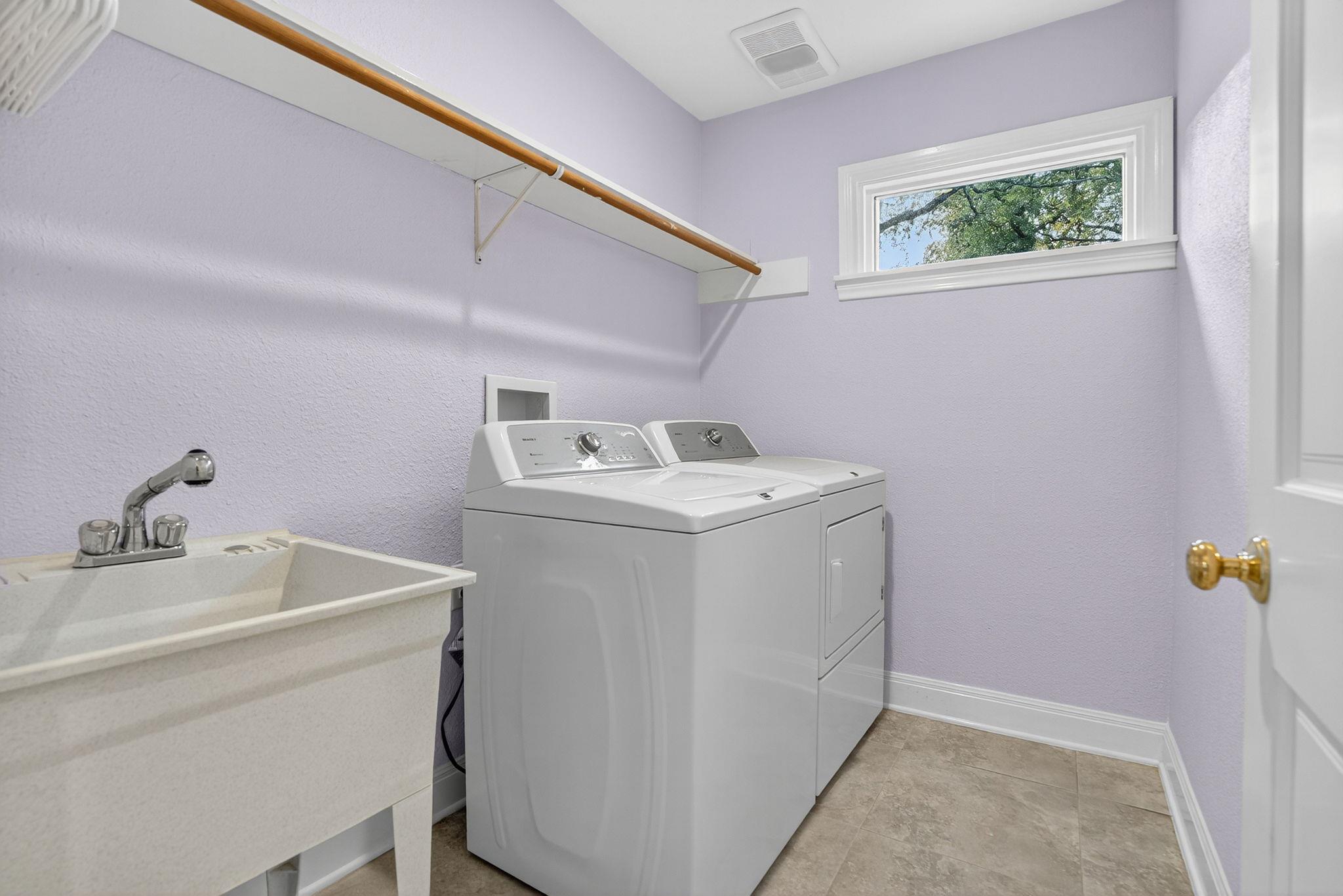 335 Veramendi St, San Marcos, TX 78666