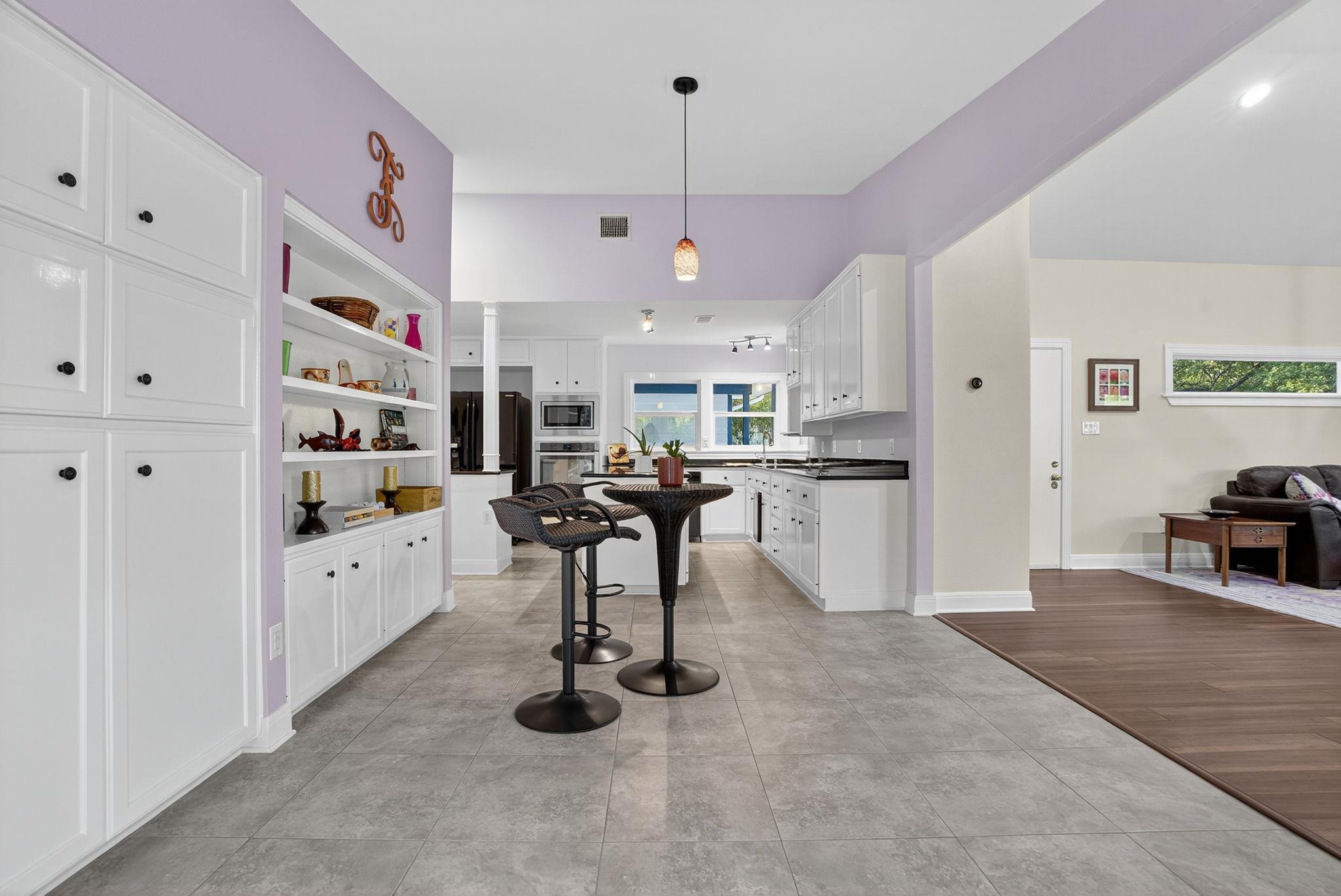 335 Veramendi St, San Marcos, TX 78666