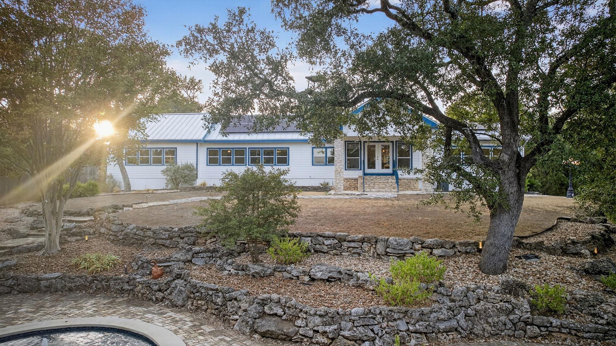 335 Veramendi St, San Marcos, TX 78666