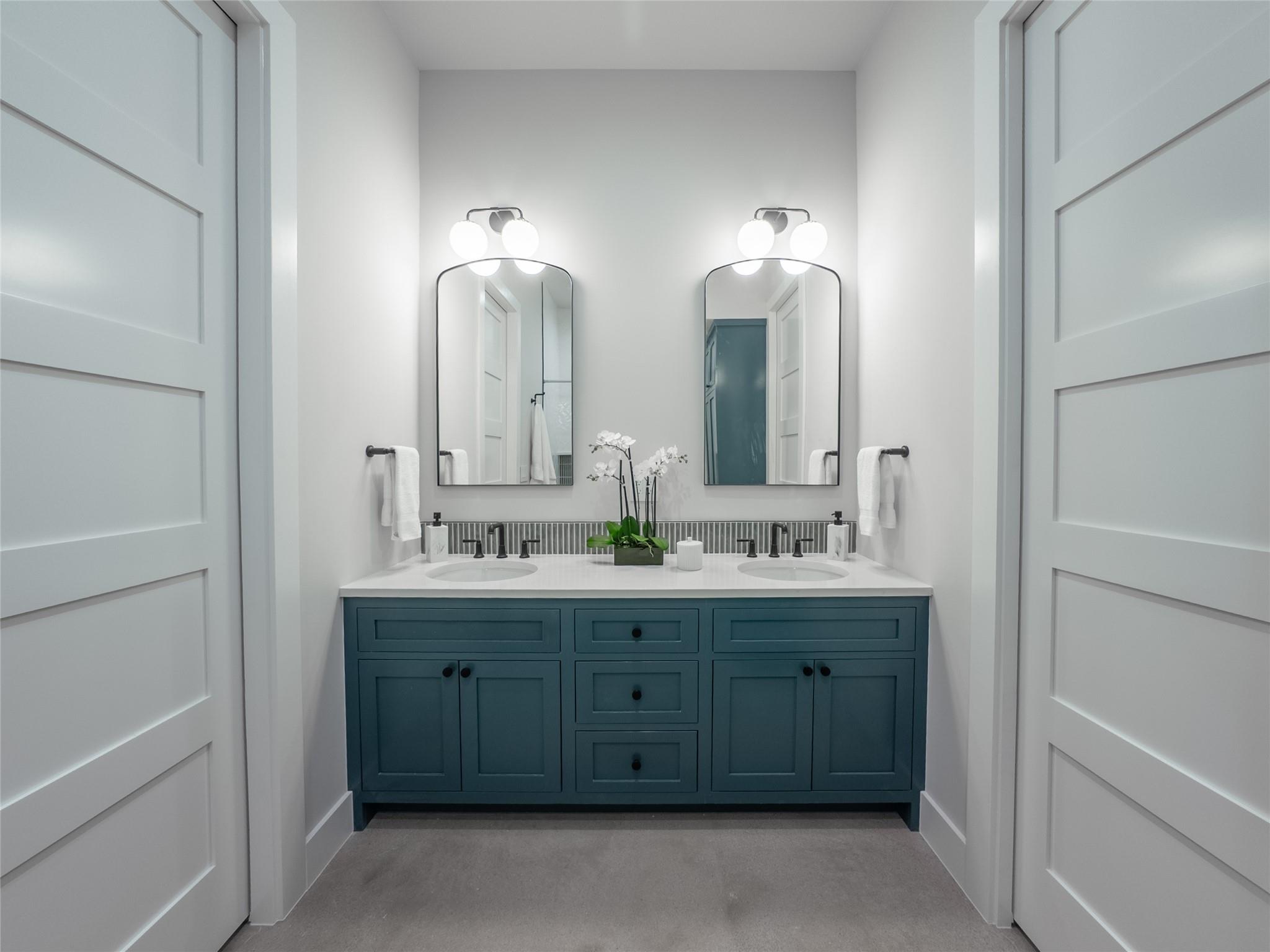 4510 Pack Saddle Pass, Austin, TX 78745