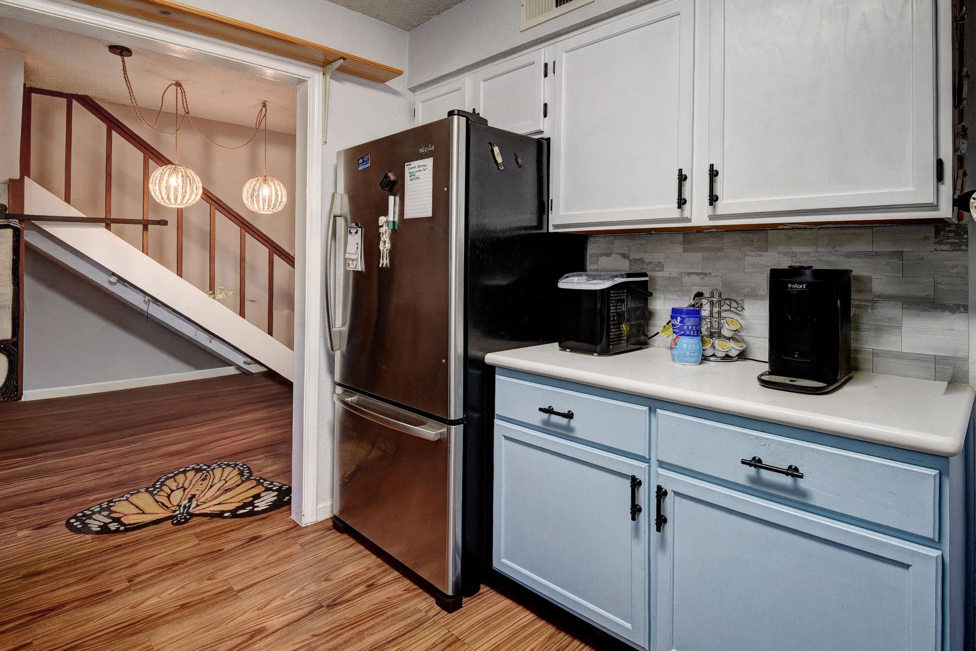 165 Thousand Oaks Dr, Cedar Creek, TX 78612