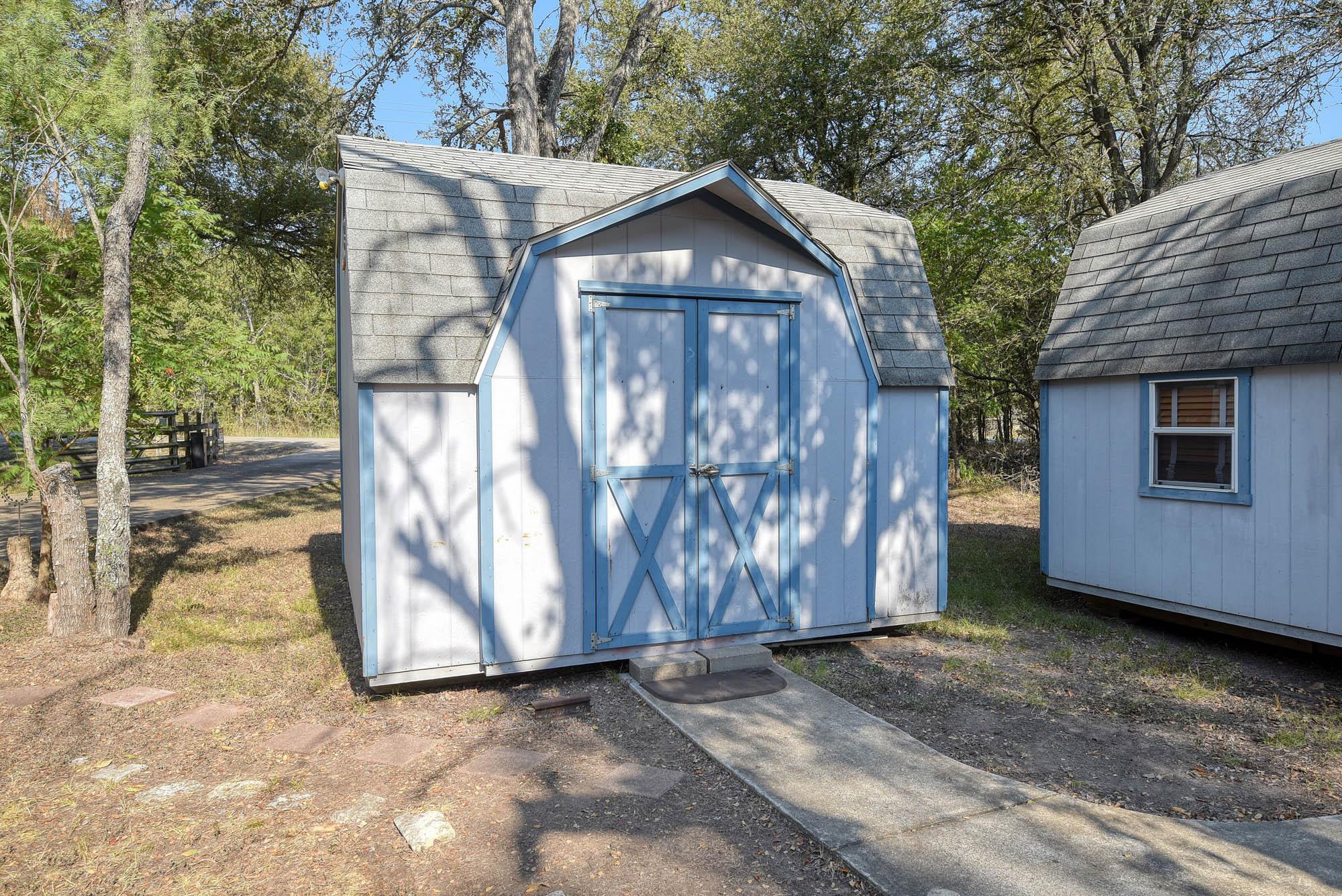 165 Thousand Oaks Dr, Cedar Creek, TX 78612