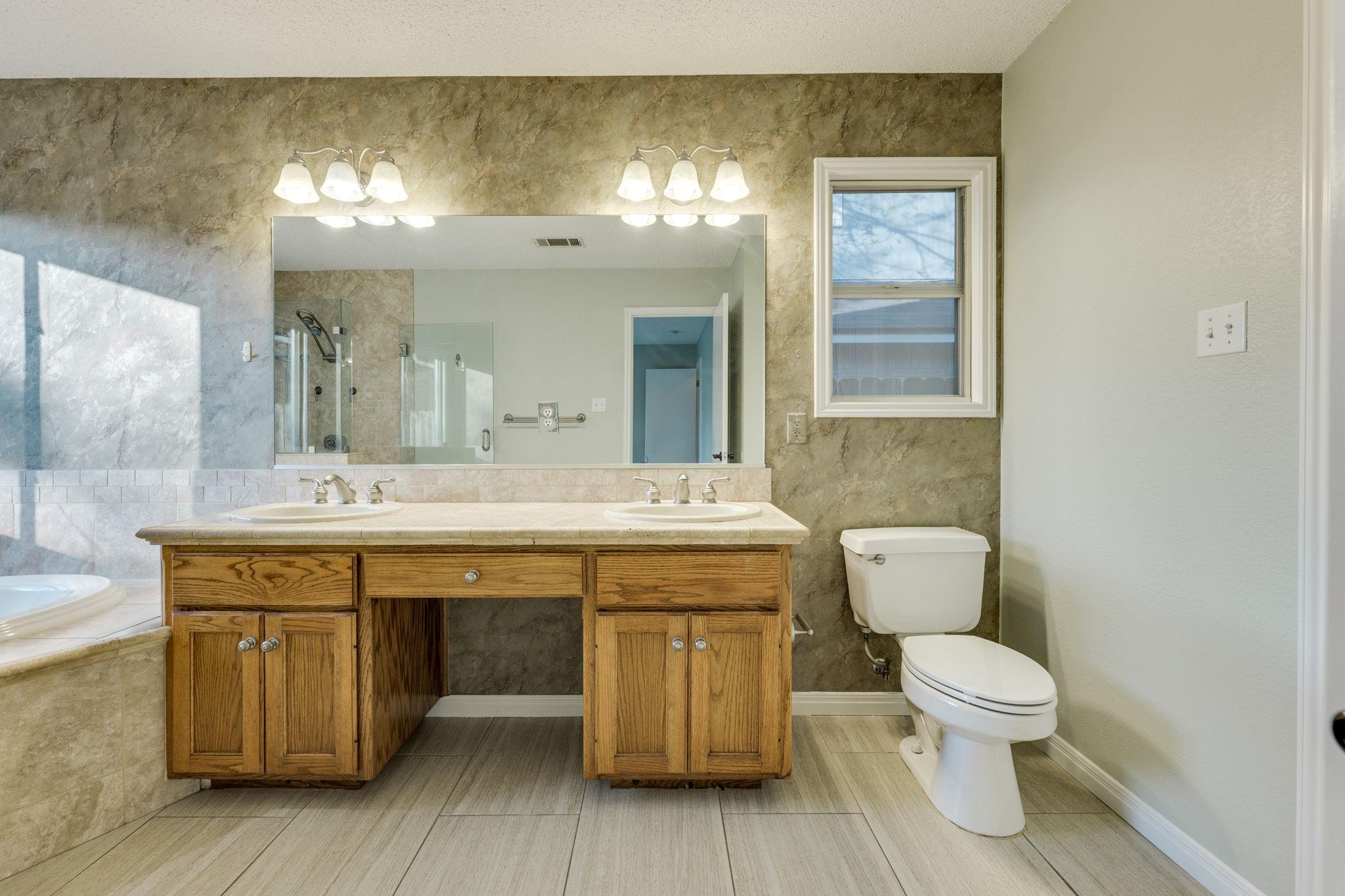 2304 Willow Way, Round Rock, TX 78664