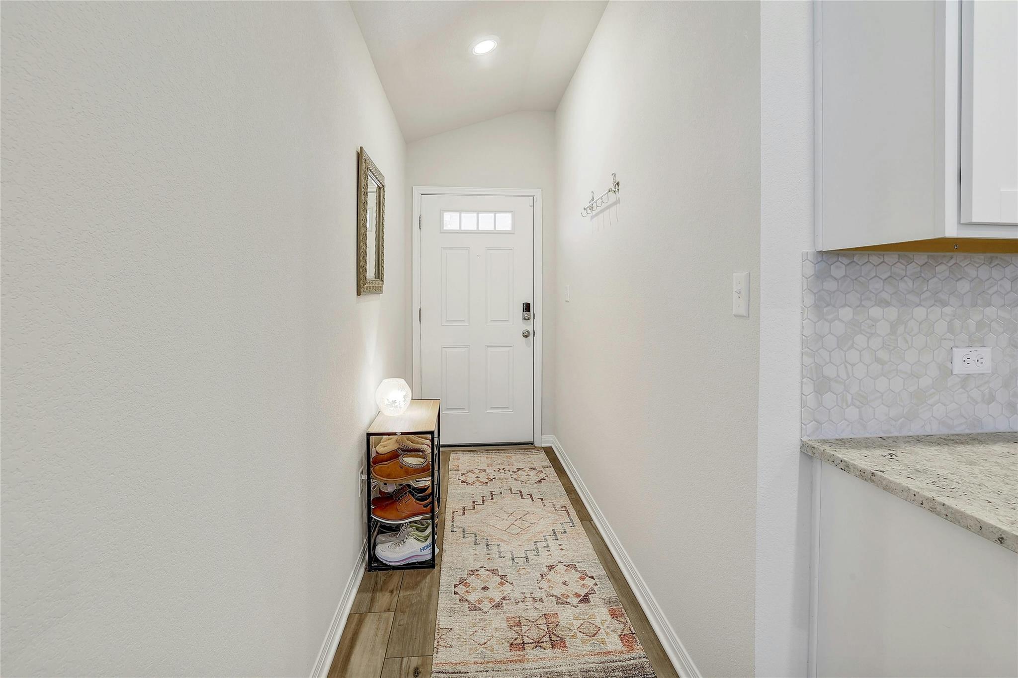 216 Prairie Song Ln, Liberty Hill, TX 78642