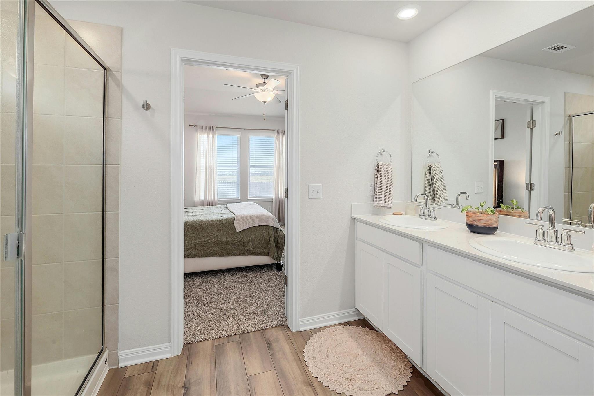 216 Prairie Song Ln, Liberty Hill, TX 78642