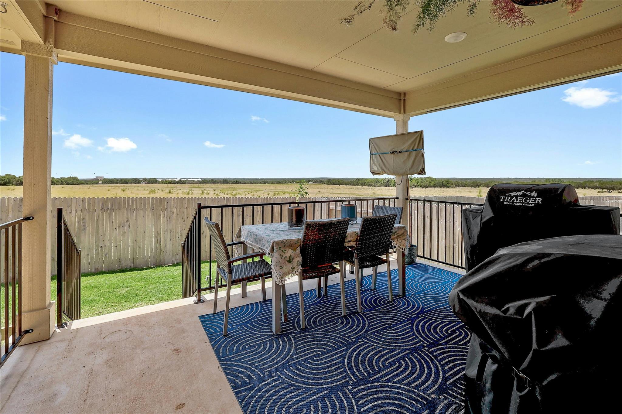 216 Prairie Song Ln, Liberty Hill, TX 78642