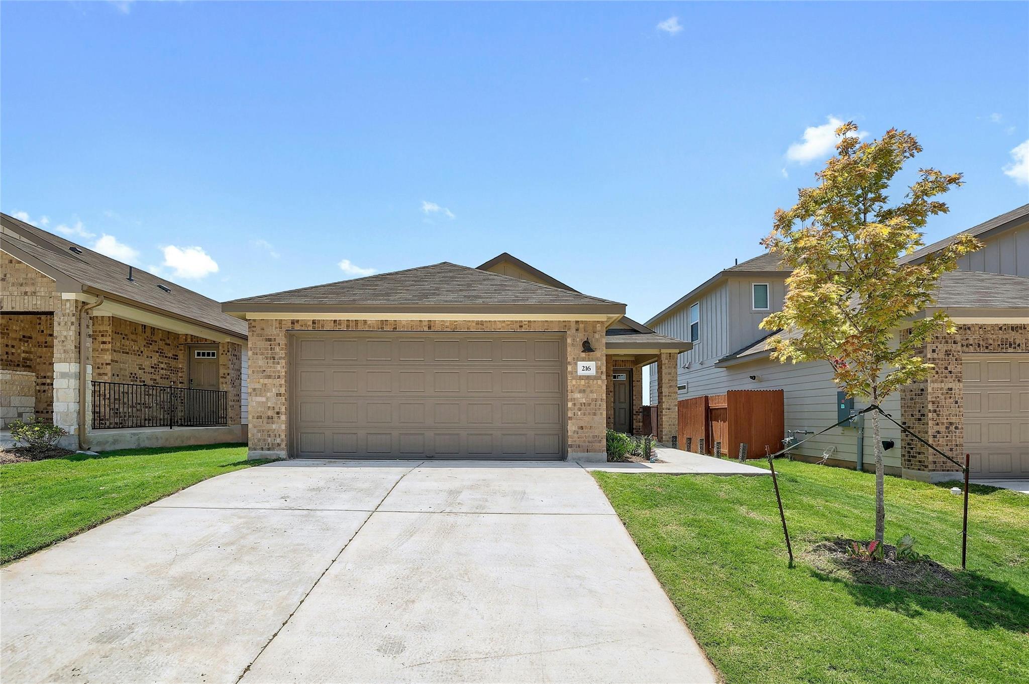 216 Prairie Song Ln, Liberty Hill, TX 78642