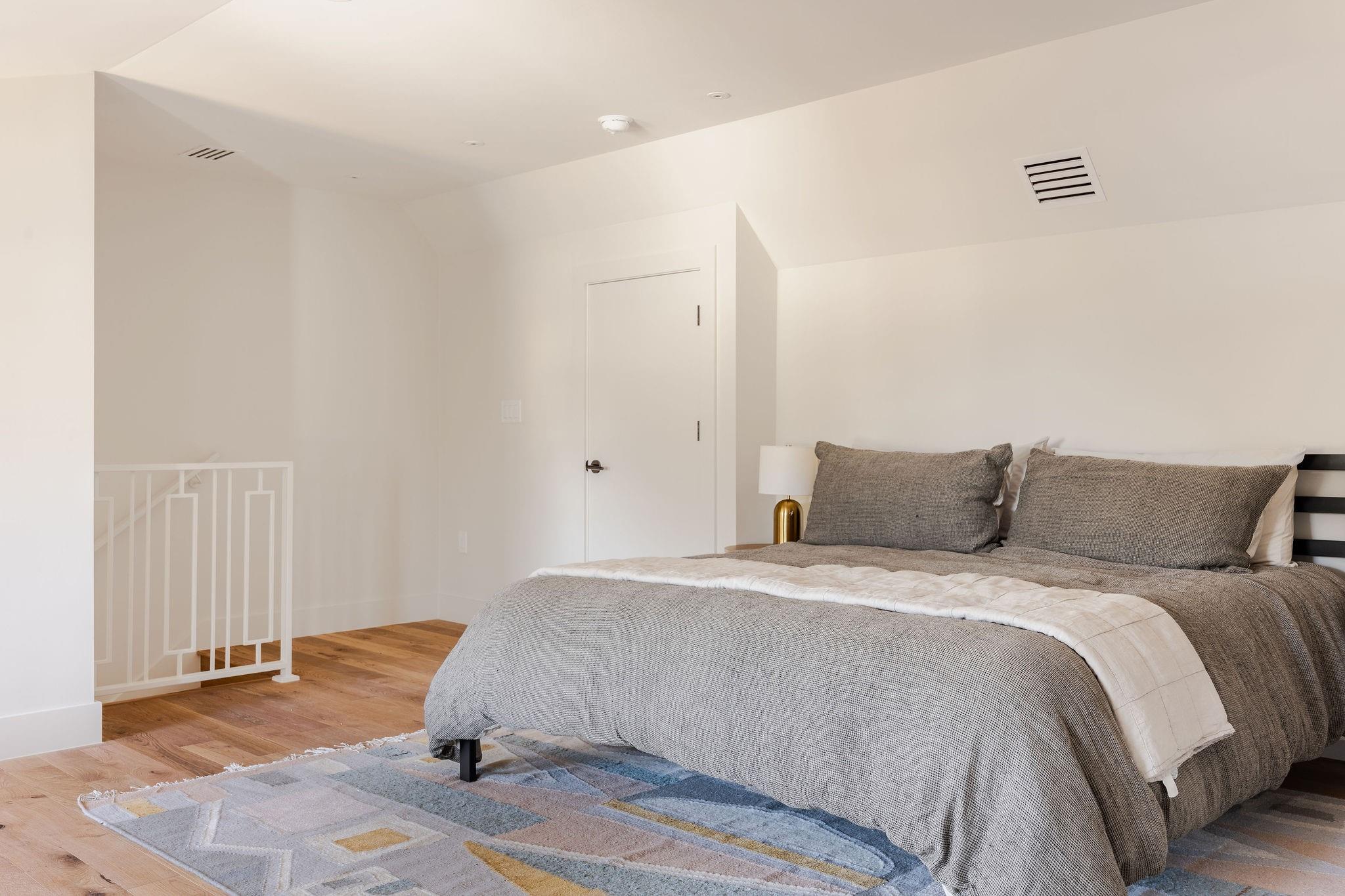 1802 Overhill Dr # A, Austin, TX 78721