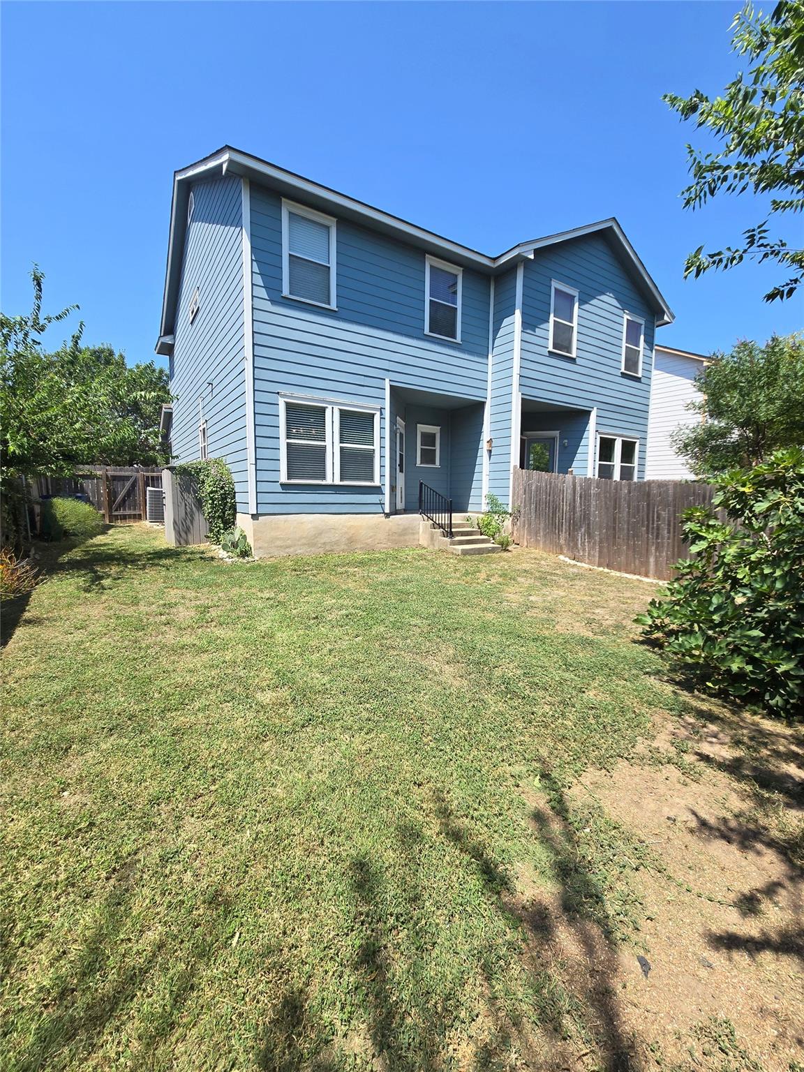 7509 Lazy Creek Dr # B, Austin, TX 78724