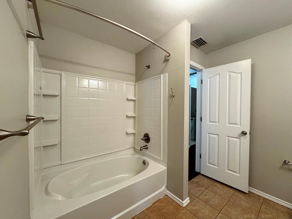 3003 Burning Oak Dr, Austin, TX 78704