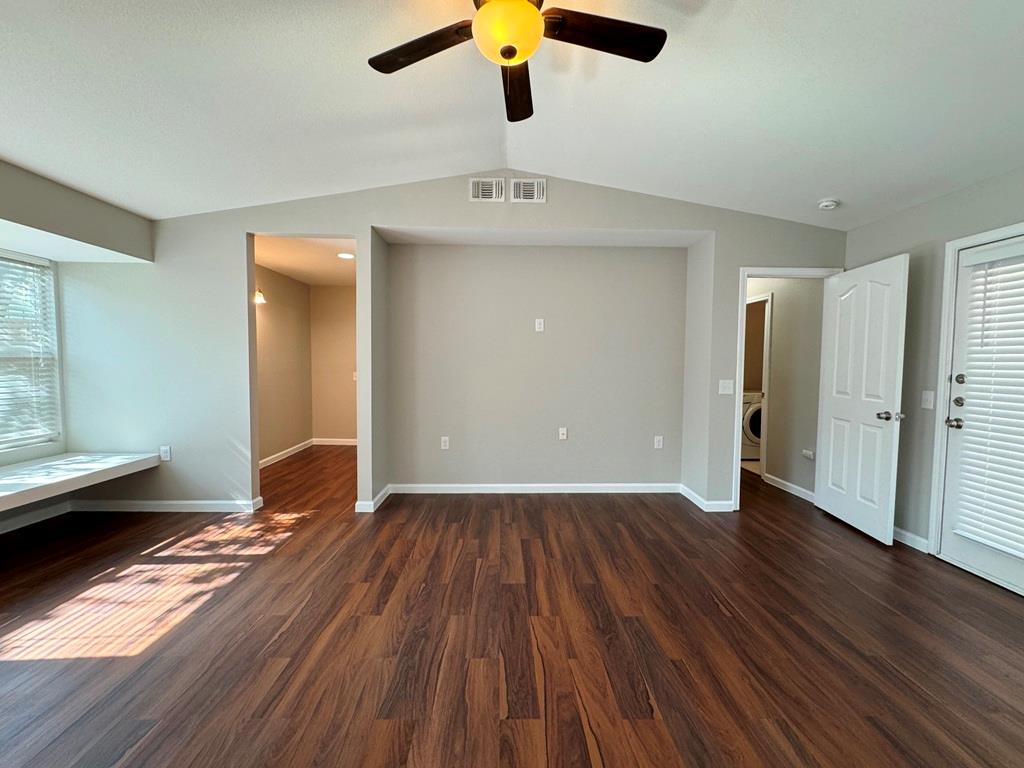 3003 Burning Oak Dr, Austin, TX 78704