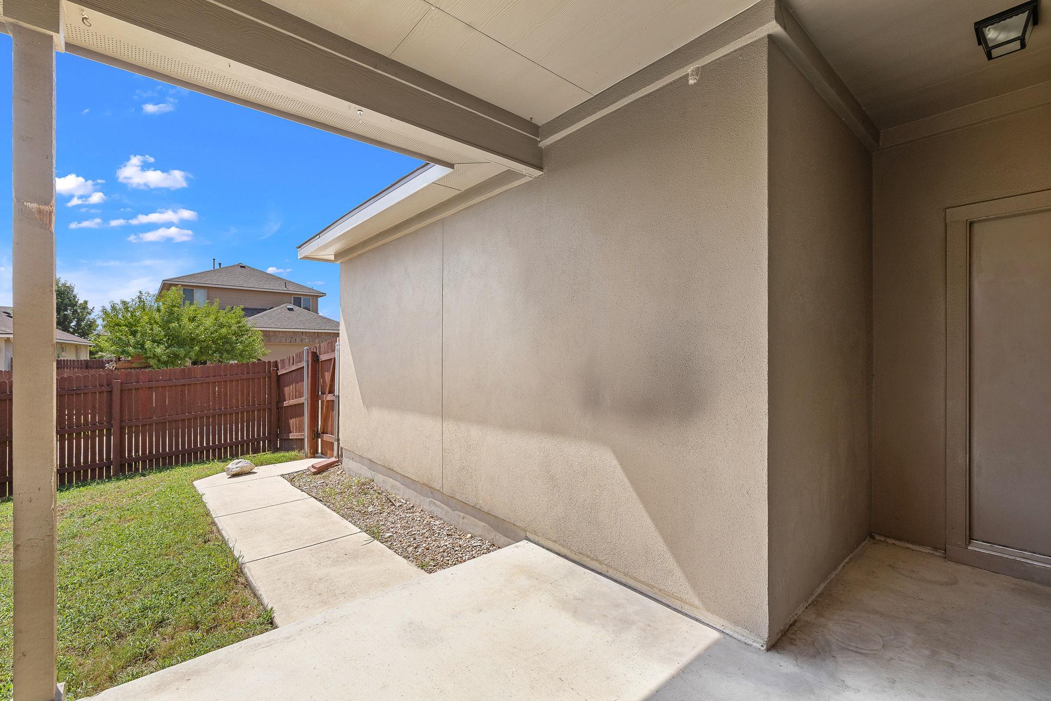 1432 Blake St, Leander, TX 78641