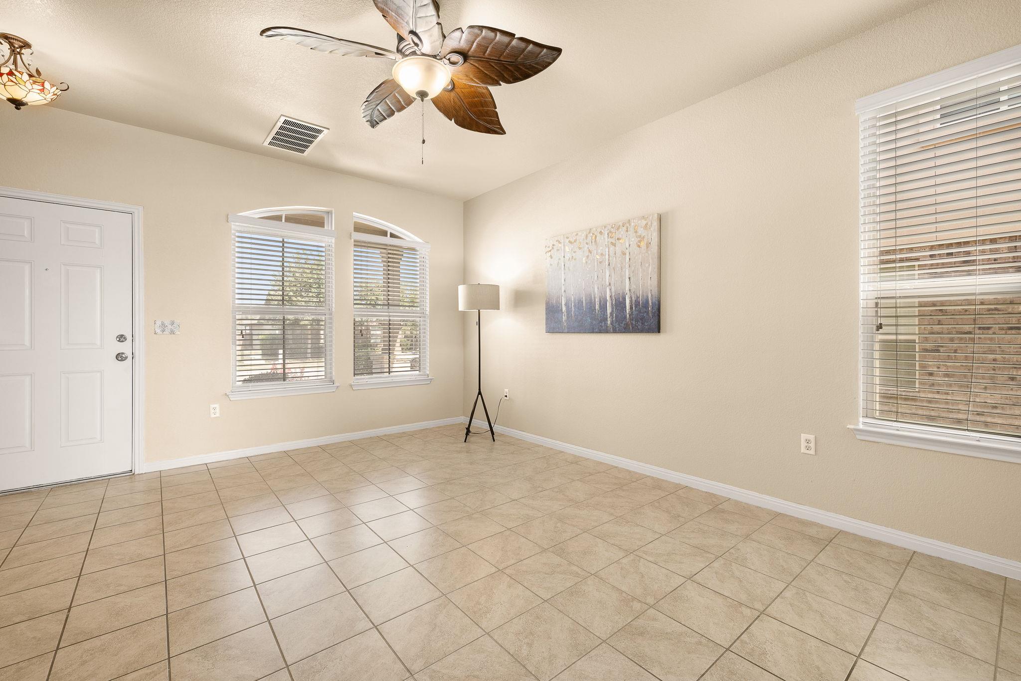 1432 Blake St, Leander, TX 78641