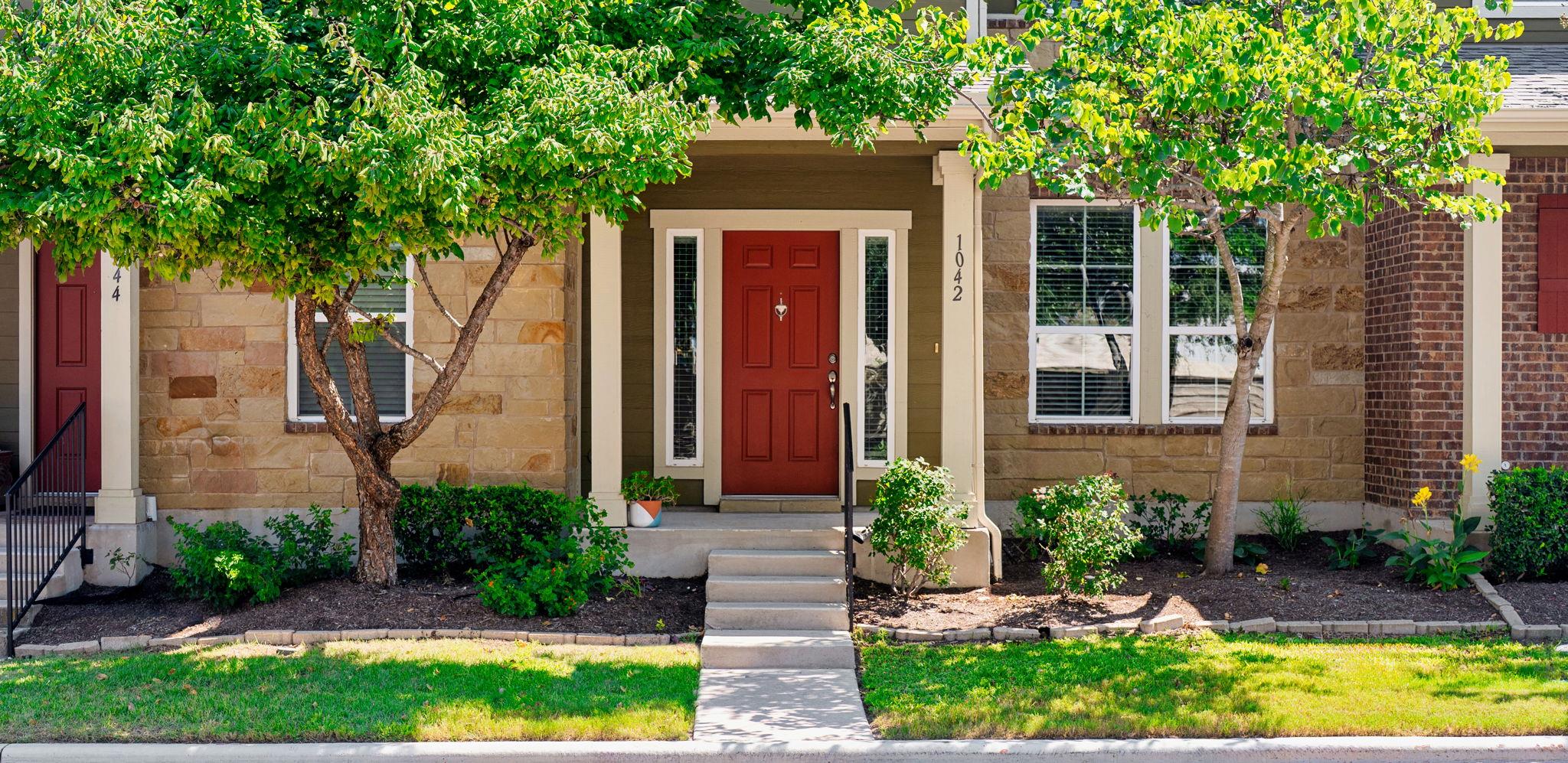 1042 Lost Pines Ln, Cedar Park, TX 78613