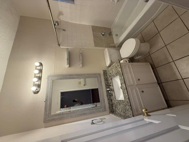 2414 Longview St # 205, Austin, TX 78705