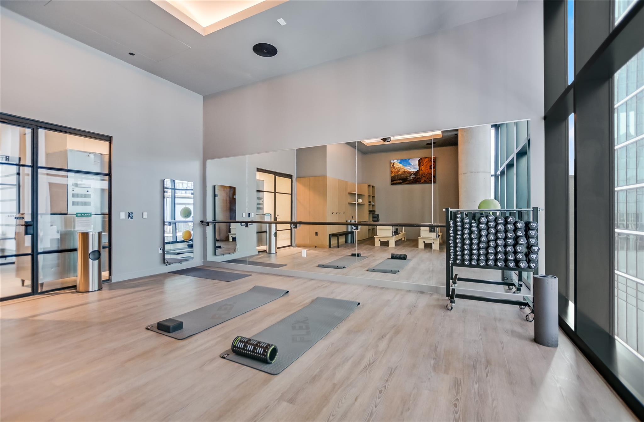 610 Davis St # 4406, Austin, TX 78701