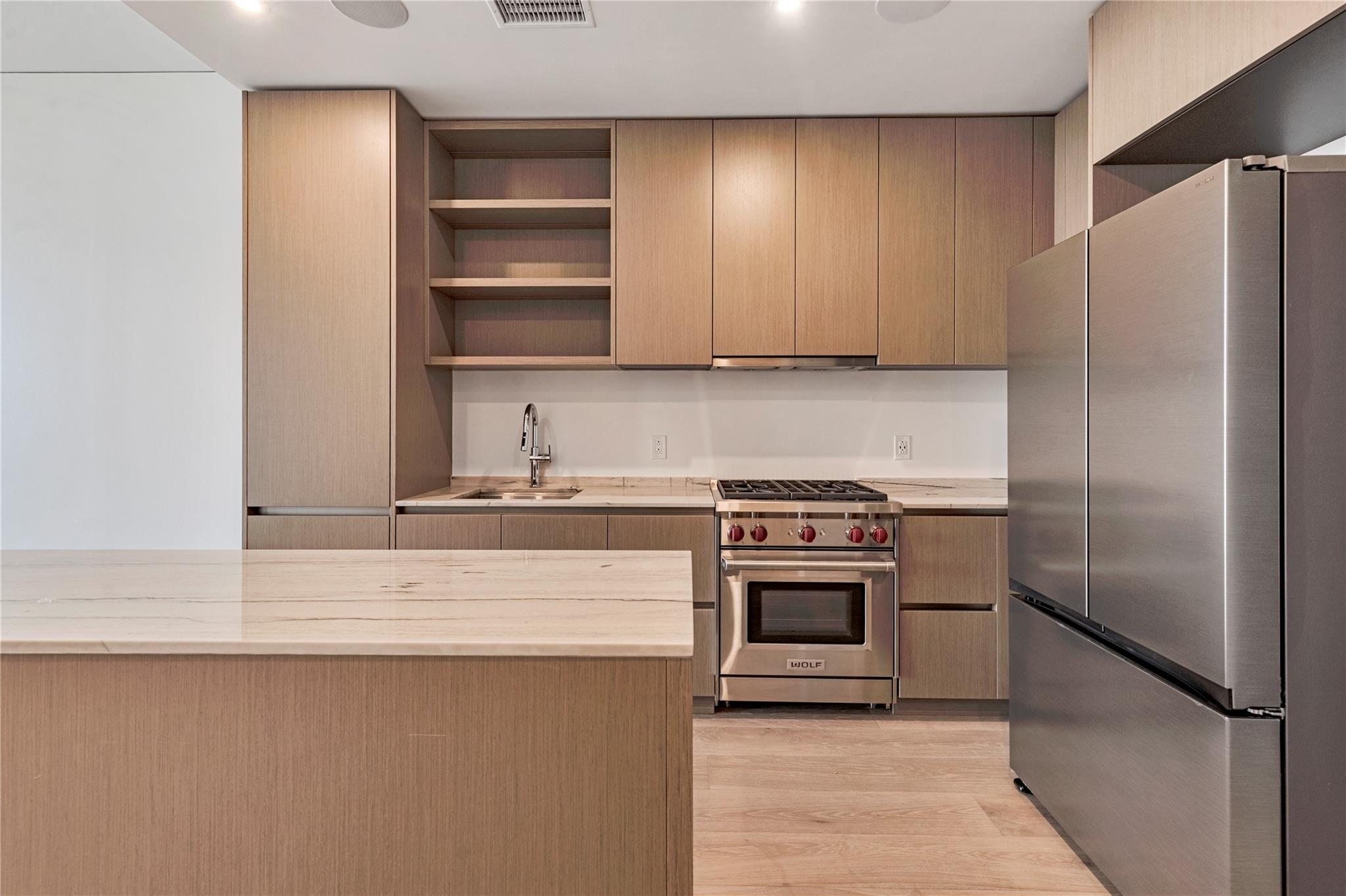 610 Davis St # 4406, Austin, TX 78701