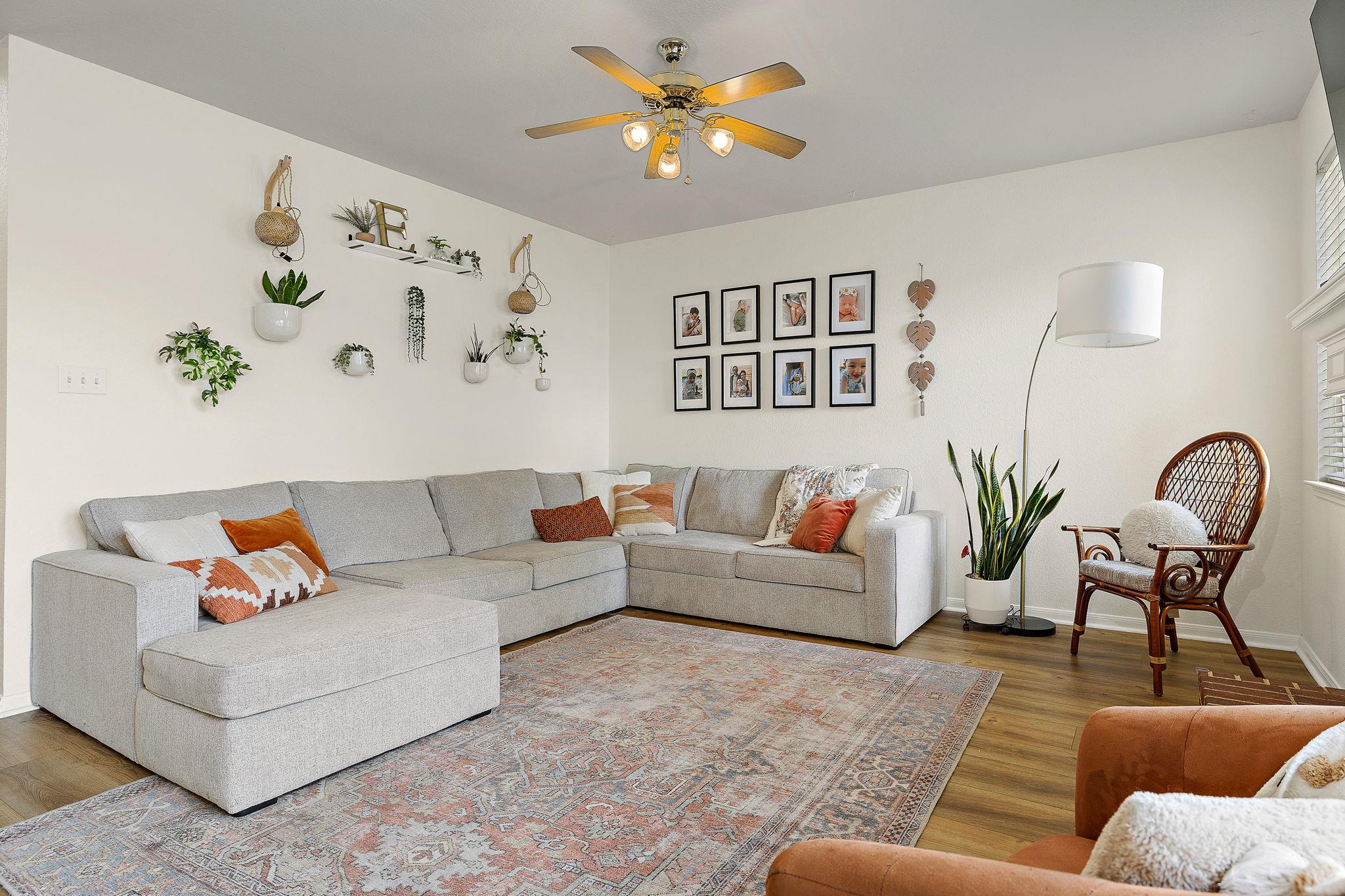 403 Keenland Dr, Georgetown, TX 78626