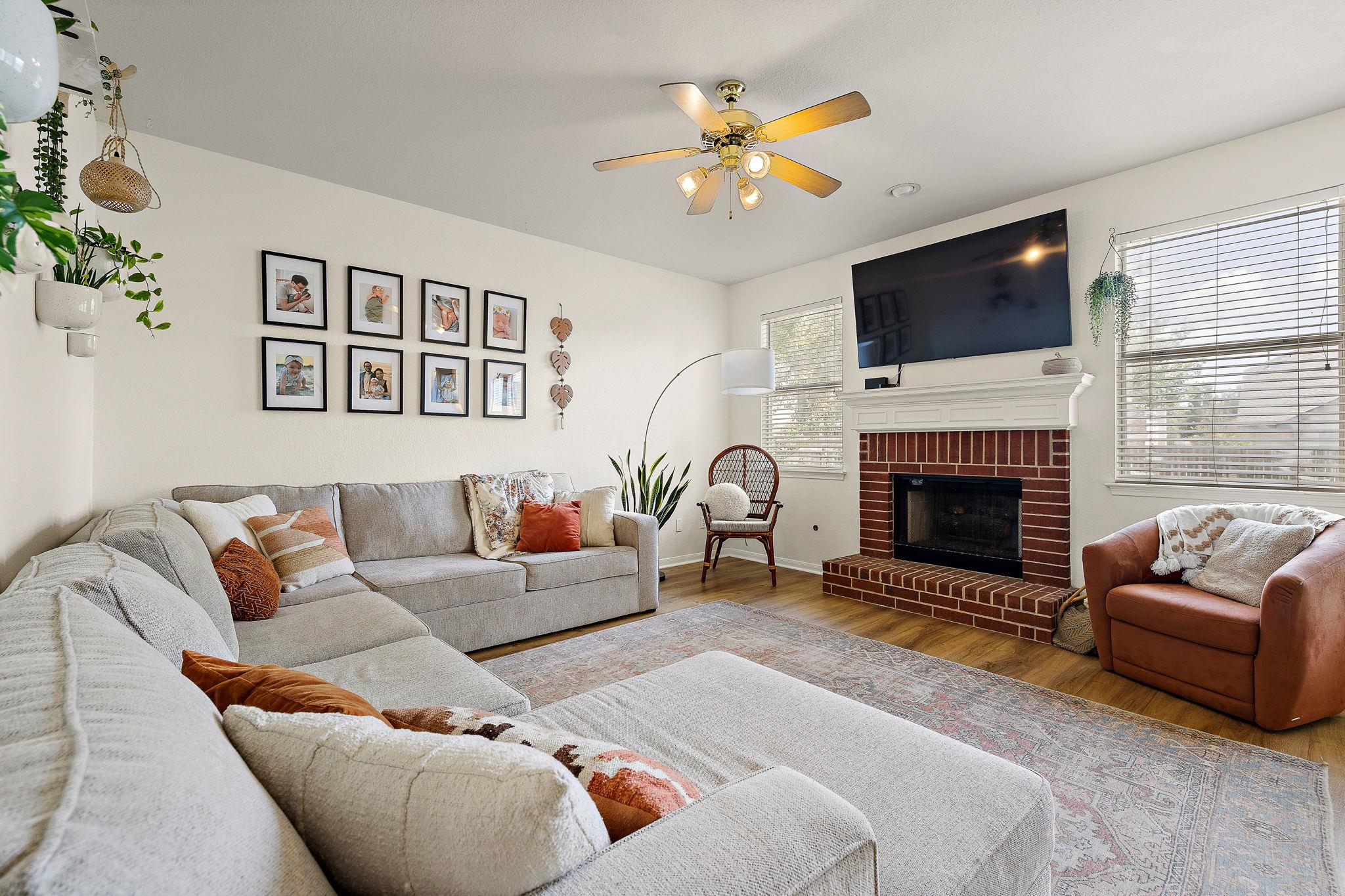 403 Keenland Dr, Georgetown, TX 78626