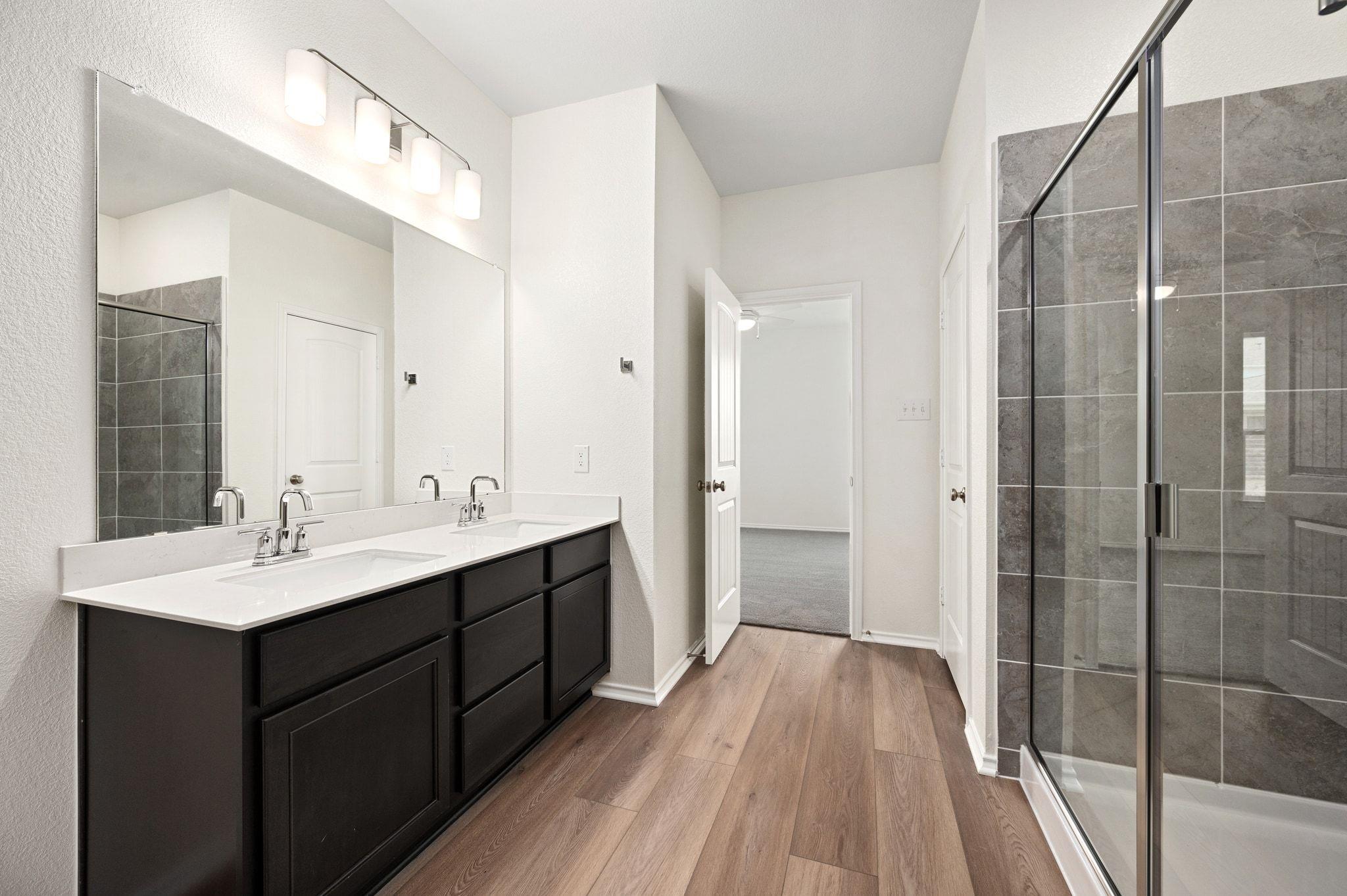 1612 Garlock Dr, Leander, TX 78641