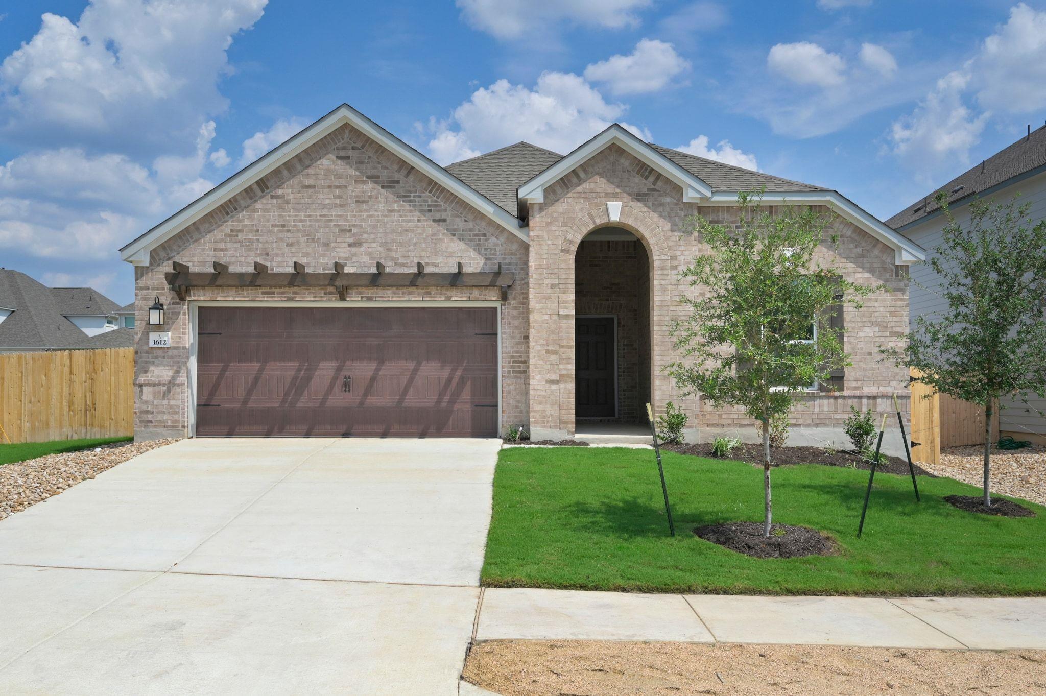 1612 Garlock Dr, Leander, TX 78641