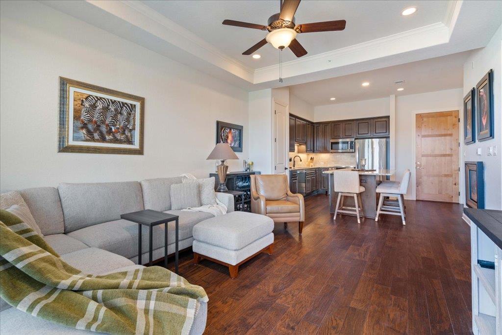 102 Bella Toscana Ave # 1304, Lakeway, TX 78734