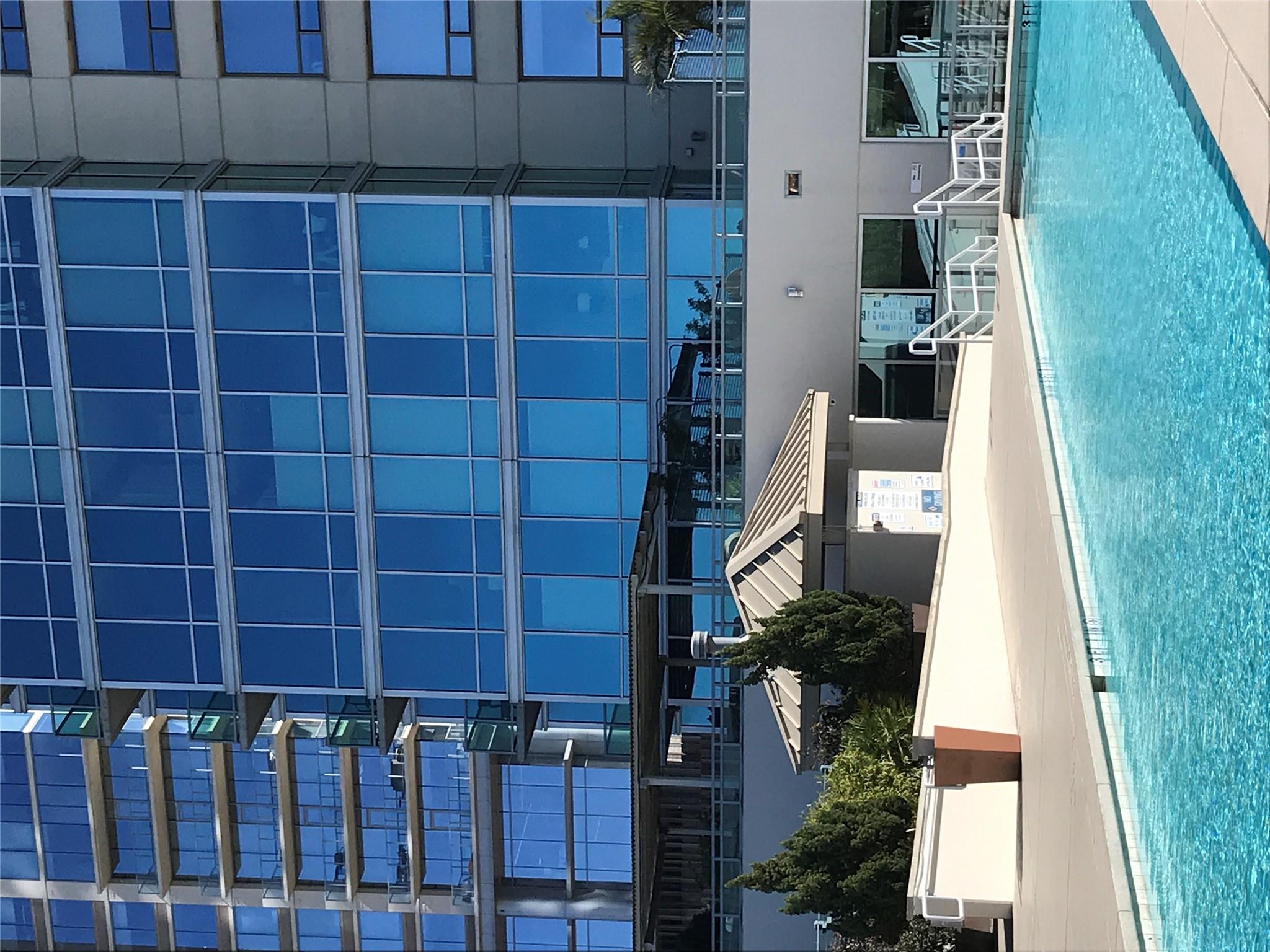 300 Bowie St # 1305, Austin, TX 78703