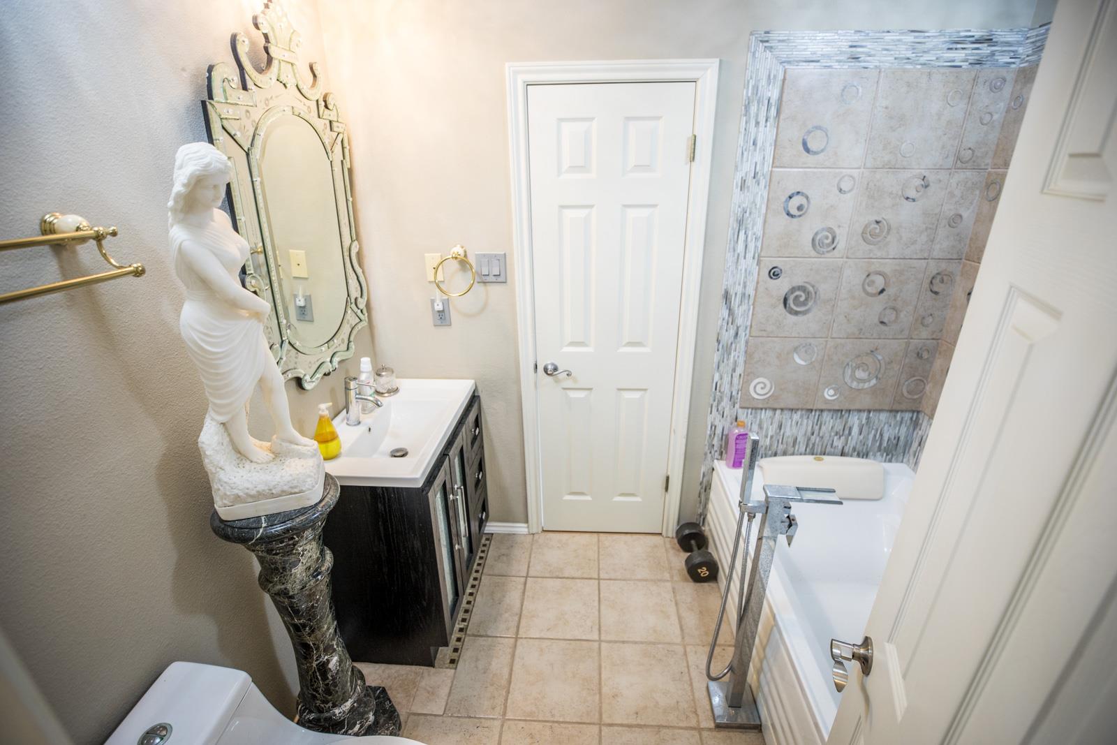 2918 Ranch Road 620 N # 270, Austin, TX 78734