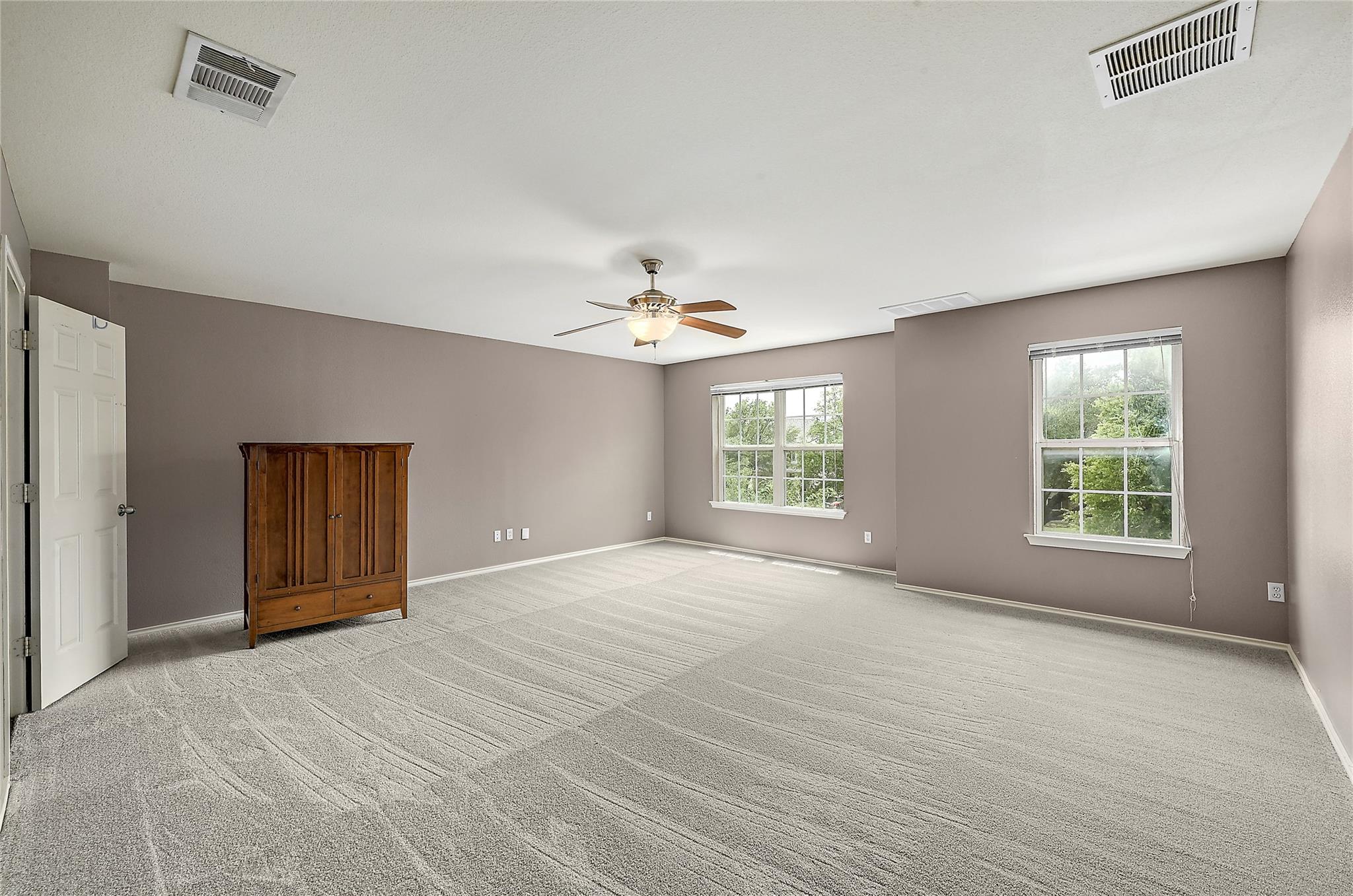 964 Hometown Pkwy, Kyle, TX 78640