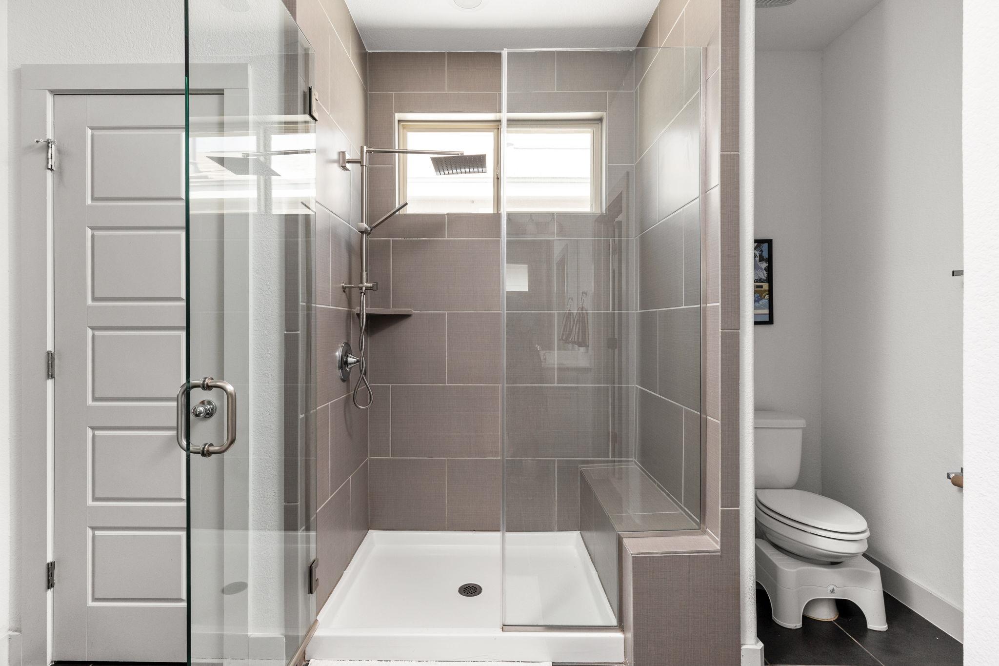 907 Totis Rd, Austin, TX 78748