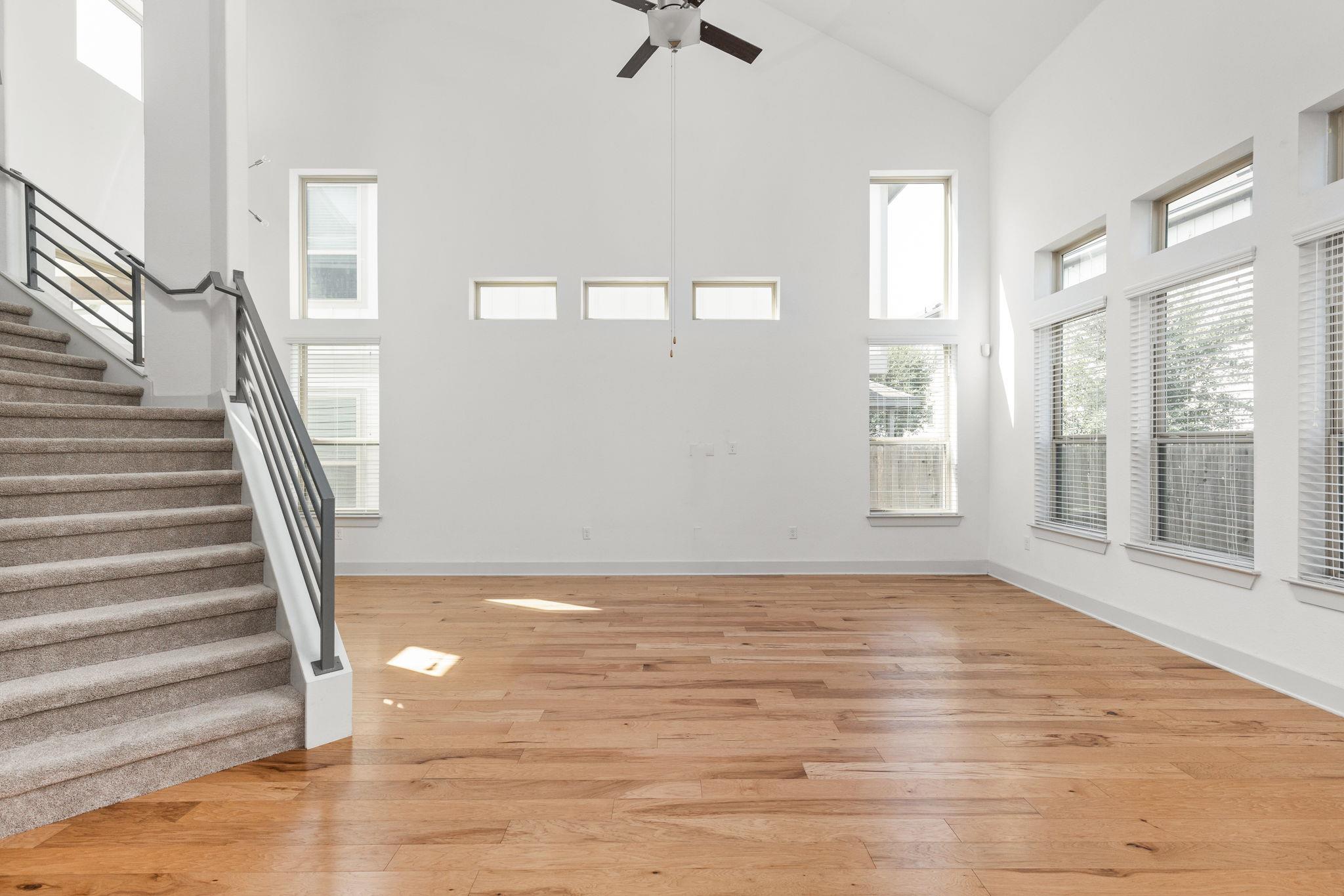 907 Totis Rd, Austin, TX 78748