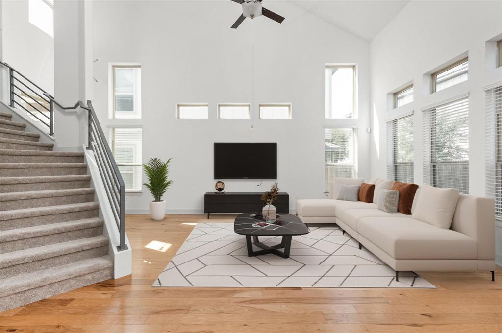 907 Totis Rd, Austin, TX 78748